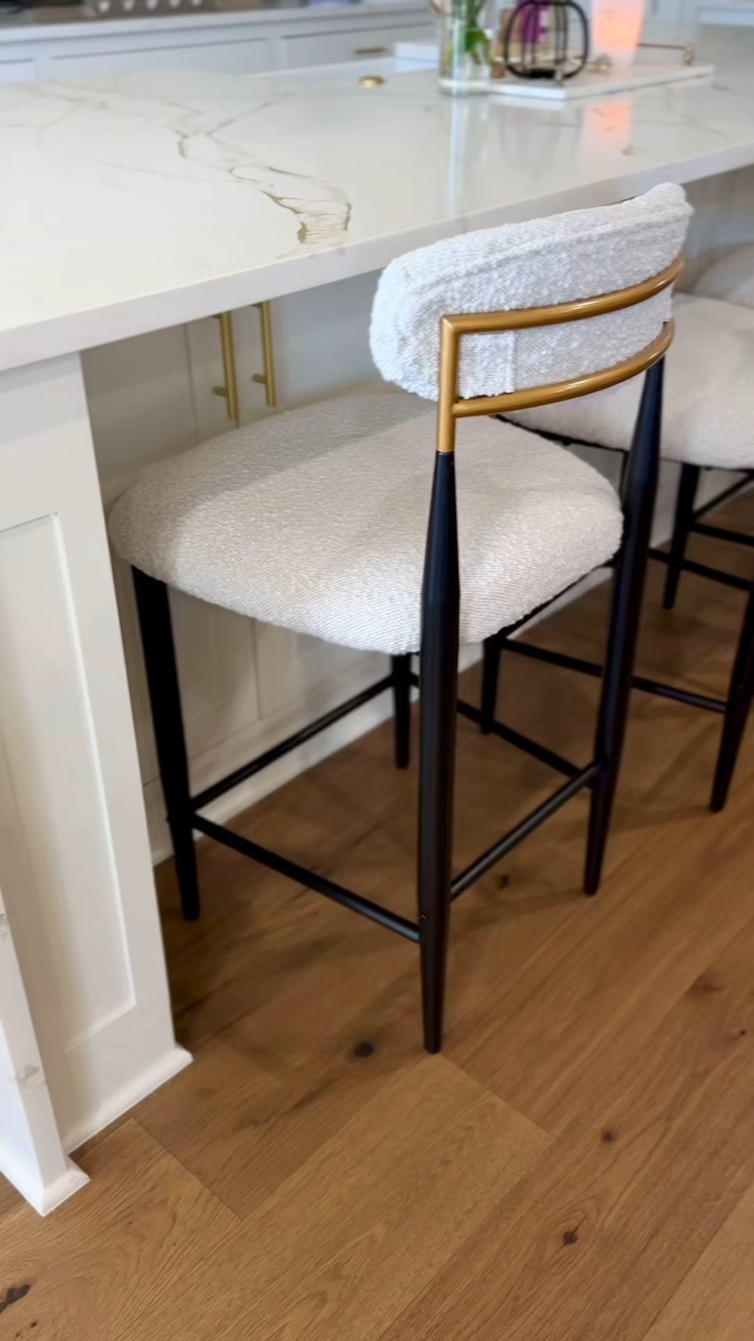 In LOVE with our new counter stools! They are an Arhaus look for less! 

Arhaus Dupe | Arhaus Jagger Stool Dupe | Jagger Collection | Jagger Barstool | Arhaus Inspired | Mercer 41 Ackley Upholstered Stool | Splurge or Save | Set of Counter Stools | Set of Four Counter Stools | Arhaus Dining Furniture | Arhaus Dining Room | Modern Dining Chair | Modern Dining Room | Brass Dining Chair | Upholstered and Metal Dining Chair | Brass Metal Dining Chair | Modern Dining Room Design | Modern Dining Room Inspo | Modern Counter Stools 




#LTKSaleAlert #LTKActive #LTKStyleTip