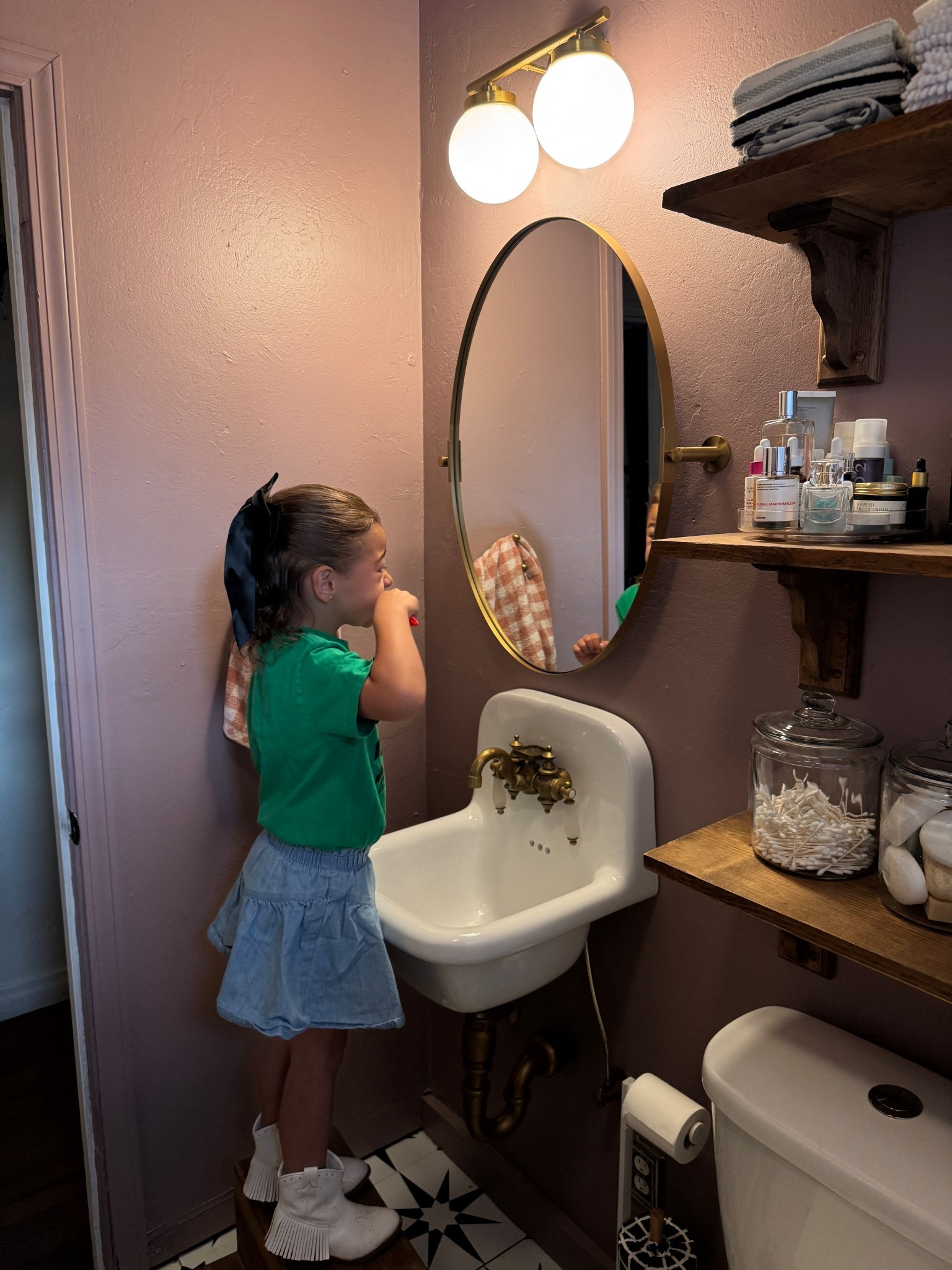 Bathroom refresh 

#LTKmorningroutine #LTKdayinmylife #LTKHome