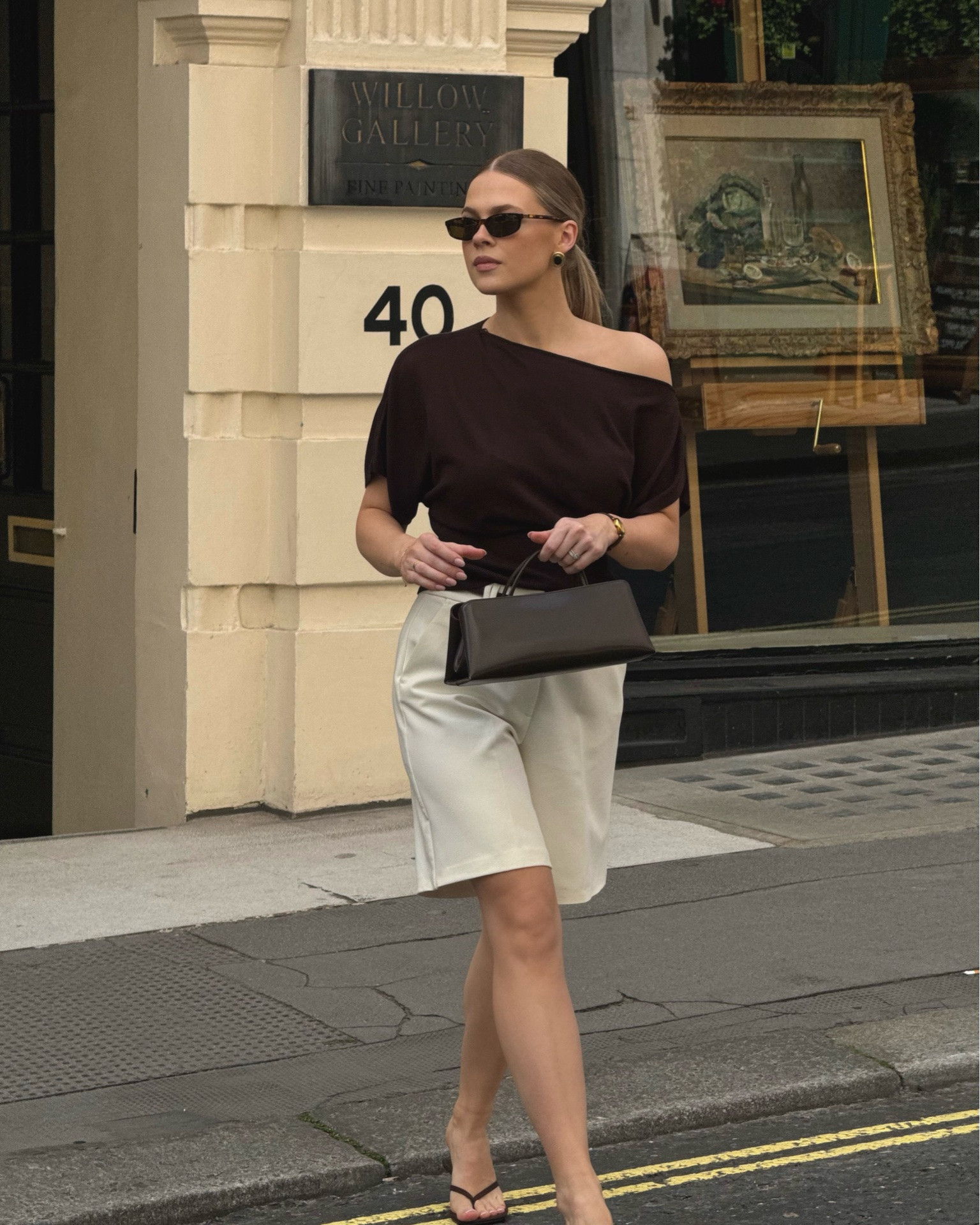 Summer in the city! 

Easy, polished, and perfect from coffee runs to rooftop dinners.

#ZaraFinds #SummerCapsuleWardrobe #CapsuleWardrobe #SummerStyle #CityGirlStyle #EffortlessStyle #MinimalStyle #ChicStyle #NeutralStyle #FashionInspo #SummerOutfits #EverydayStyle #QuietLuxury #OldMoneyAesthetic #StreetStyle #EuropeanSummer #CleanGirlAesthetic #WardrobeEssentials #LinenStyle #MinimalWardrobe #FashionTok #OOTD #StyleInspo #VacationStyle #CitySummer #BeigeAesthetic #ElevatedBasics #ClassicStyle #TrendingNow #ZaraStyle #ZaraNewIn #SummerFashion #TimelessStyle #SoftGirlAesthetic #ParisianStyle #ScandiStyle #ModernMinimalist #ClosetStaples #FashionLover #DailyOutfit #whiteshorts

#LTKsummer #LTKstyletip