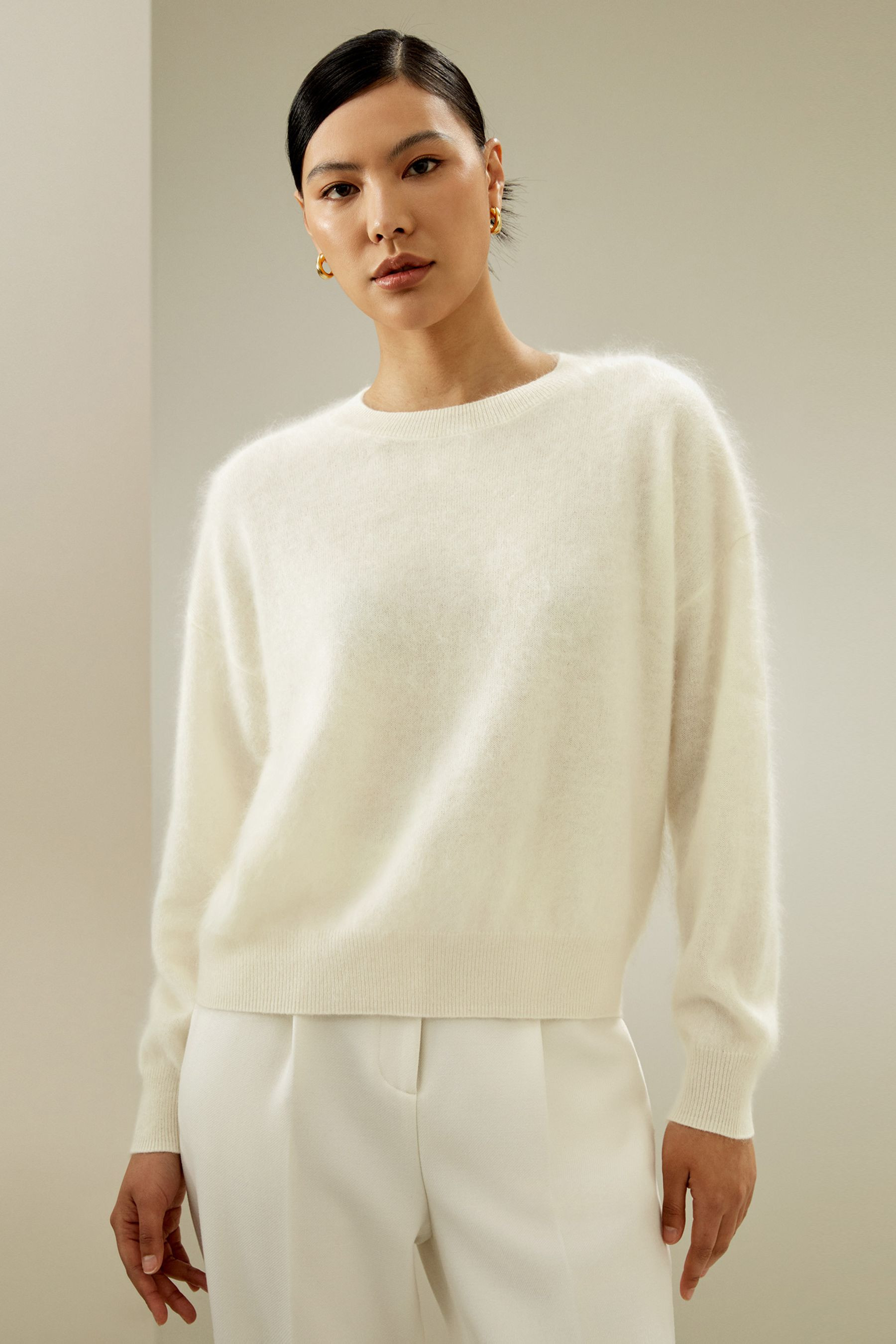 Relaxed Drop-Shoulder Cashmere Sweater | LILYSILK