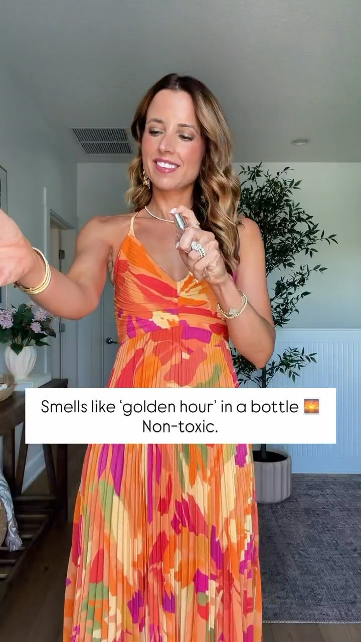 This new nontoxic perfume is incredible!! it smells like vacation. Papaya with hints of vanilla and coconut. I love this brand. Nontoxic perfume.

#LTKgrwm #LTKselfcare #LTKmorningroutine