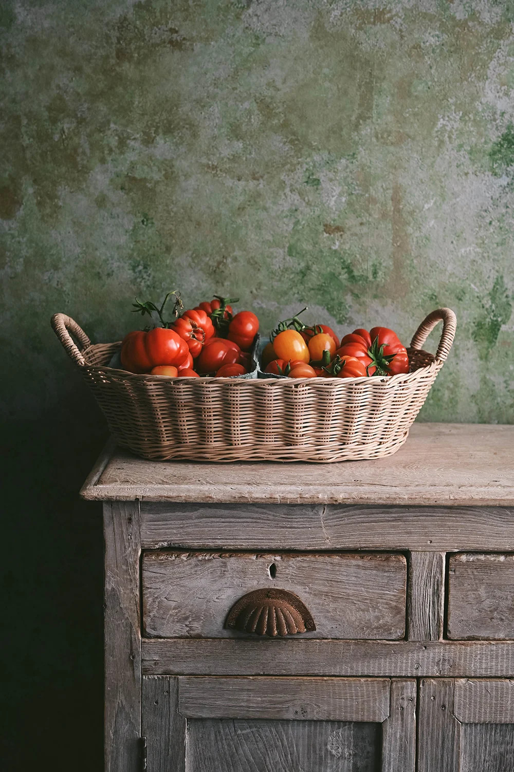 Oval Woven Basket | Roan Iris