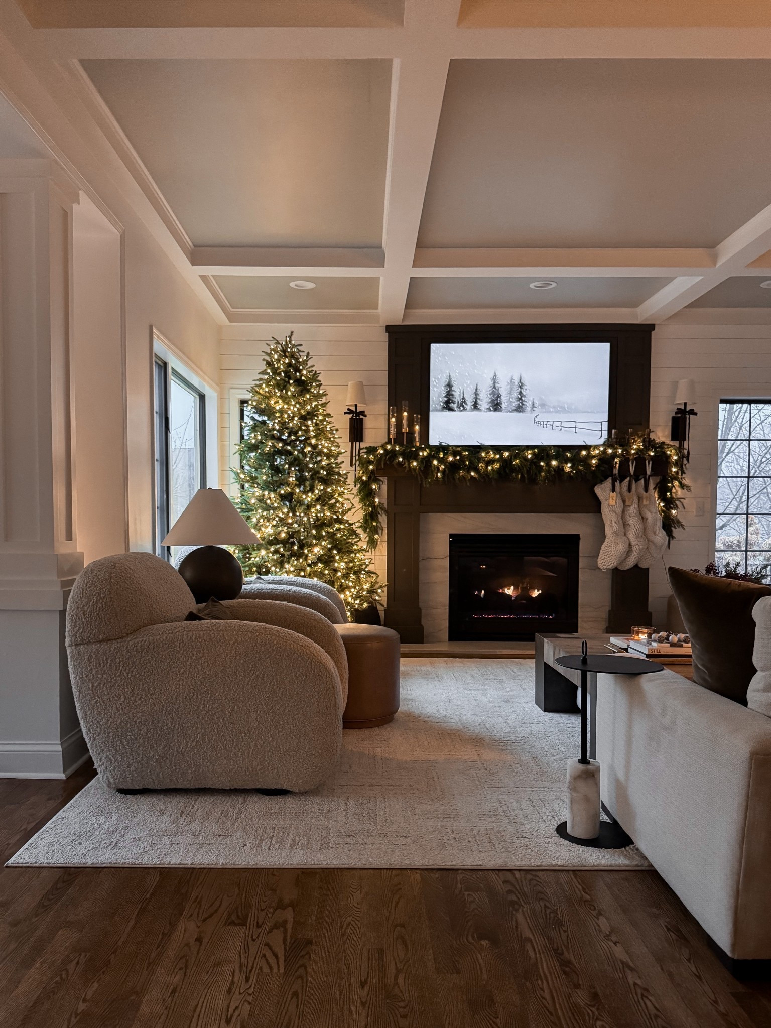 All the cozy feels! Bring on the Holidays! 

#LTKHome #LTKHoliday #LTKSeasonal