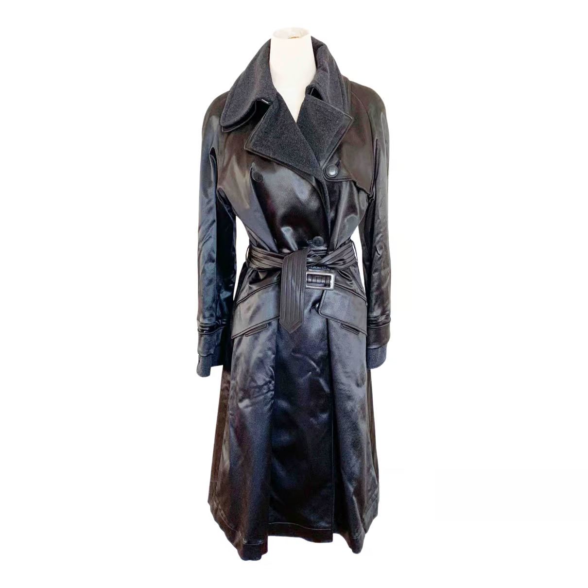 Trench coat Hermès Black size 36 FR in Synthetic - 14169365 | Vestiaire Collective (Global)