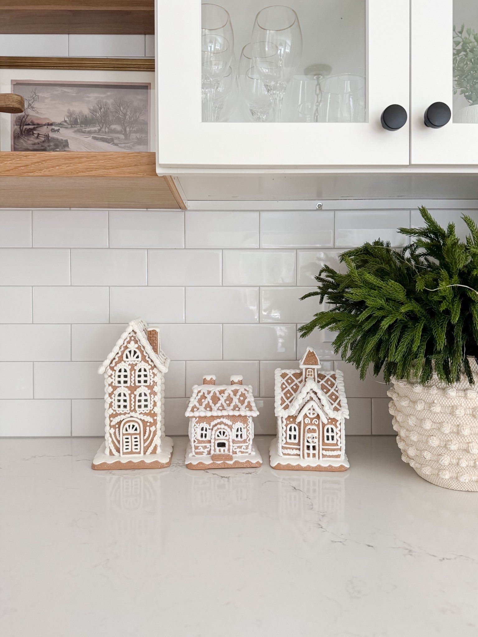 Amazon anthro kitchen 

Kitchen home decor vase and stems  coffee bar  gingerbread houses  winter decor holiday decor vase and stems Amazon holiday 

#LTKHome #LTKHoliday #LTKFindsUnder50