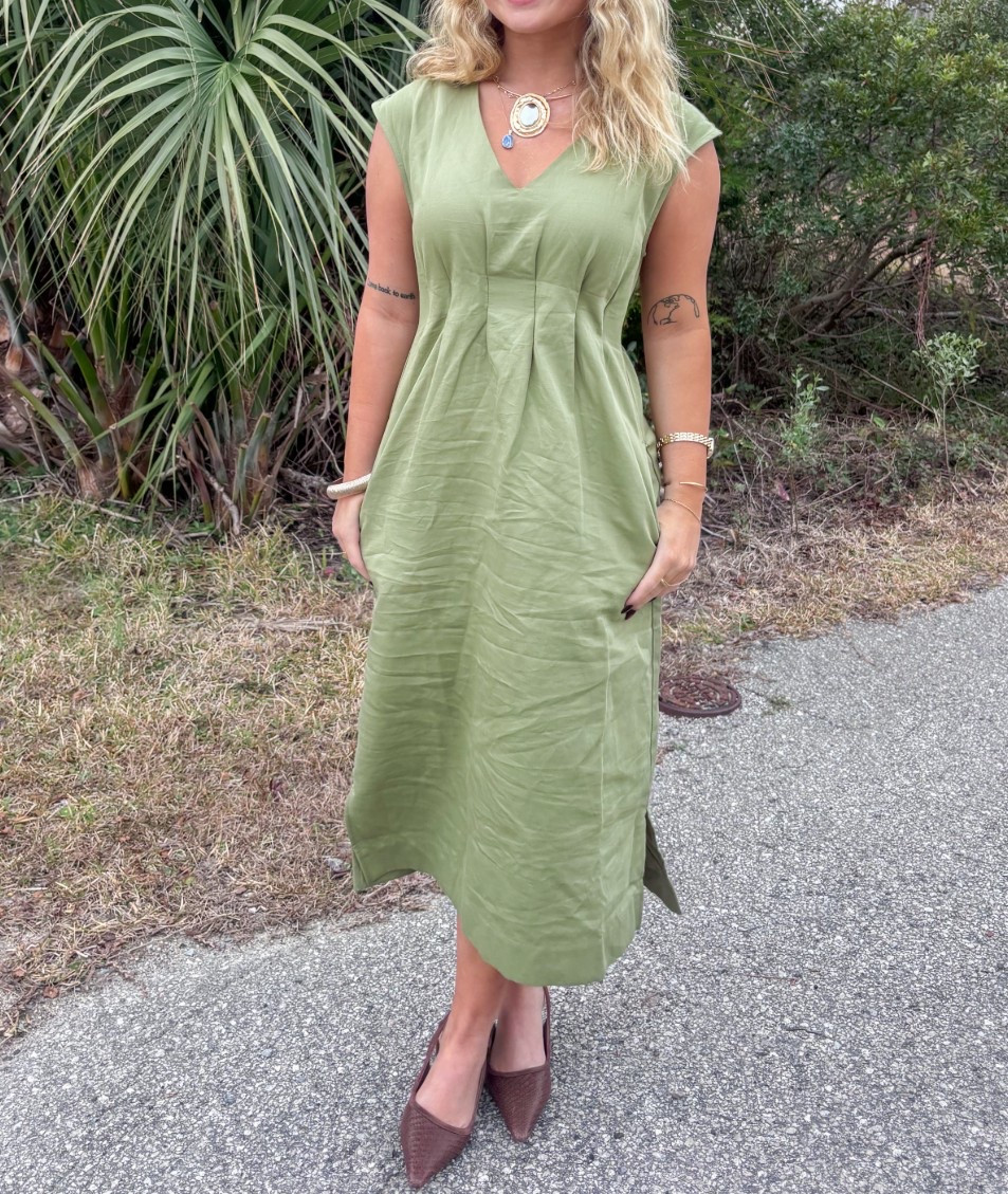 Sunday morning outfit! Wearing a XS in this Anthro dress, usually wear a S but I size down 1-2 sizes at Anthro to get the perfect fit. Wearing a size 6 in these kitten heels 

#LTKdayinmylife #LTKootd #LTKgrwm