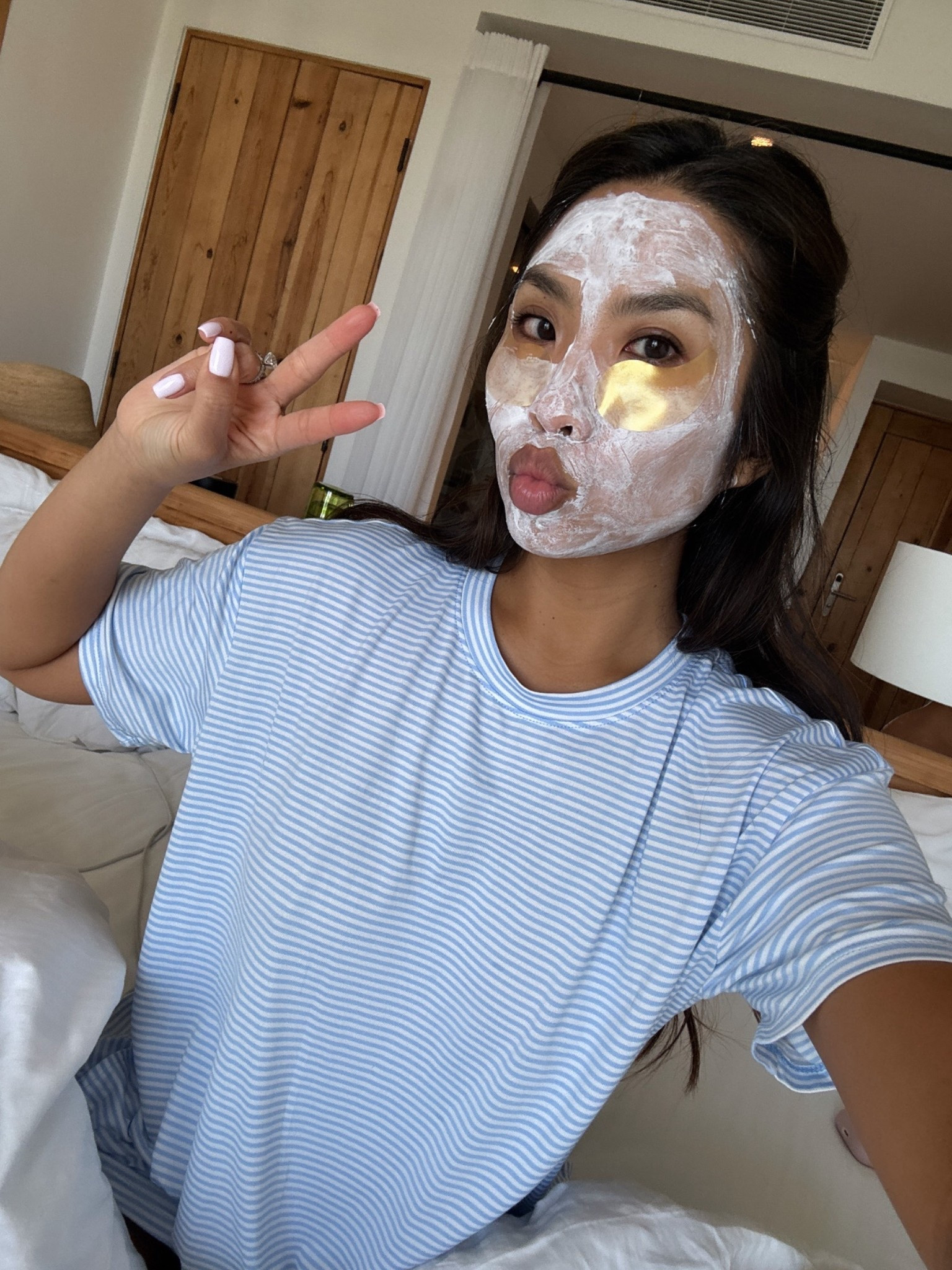 Morning masking!! Love this depuffing mask, these eyepatches and this hot and cool wand 

#LTKmorningroutine #LTKBeauty