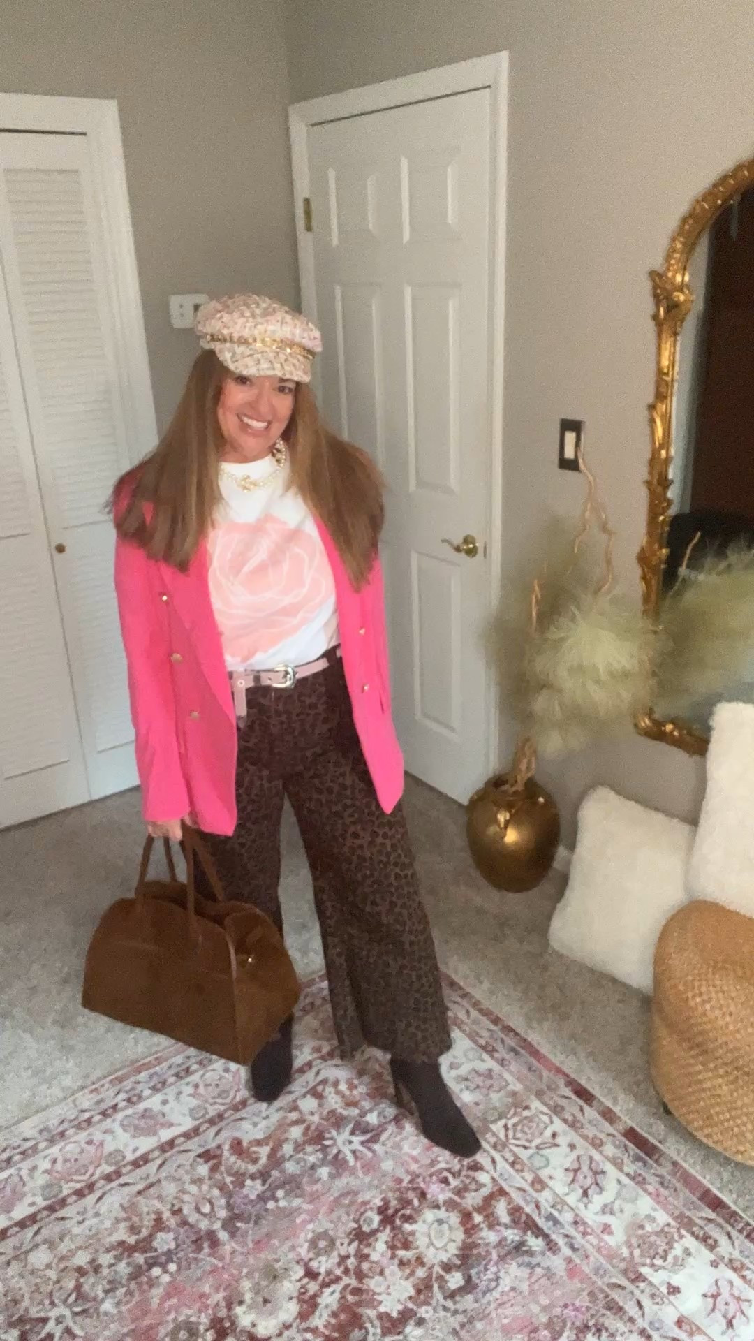 Valentines Rose grsphic tee. I had so much fun styling this pretty feminine tee with bright pink and leopard print 

#LTKootd #LTKValentine #LTKgrwm