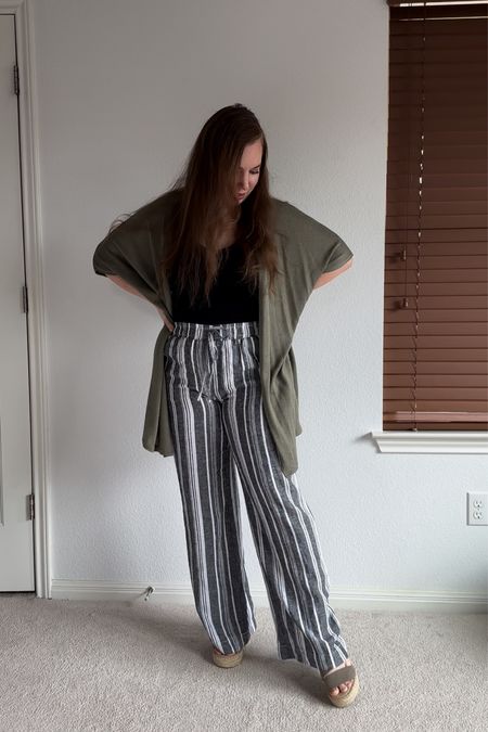 Linen pants styled part 3



#LTKstyletip #LTKsalealert #LTKFind