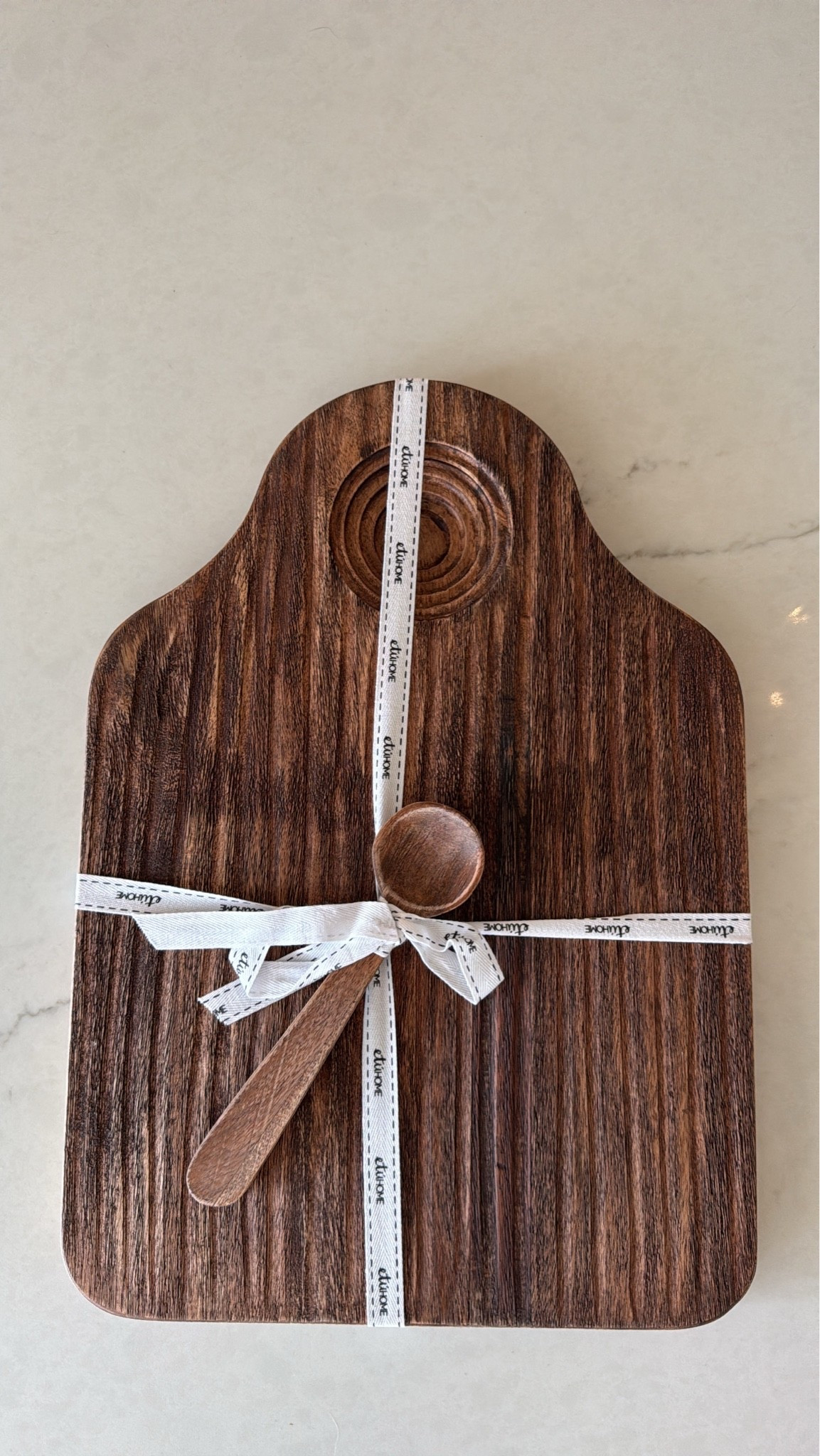 @etuhome is having their Americana event - 250 years of American spirit in style! I can’t wait to use my new dipping board - what could be better than bread and dips?! Use code AMERICANA through June 7th for 25% off