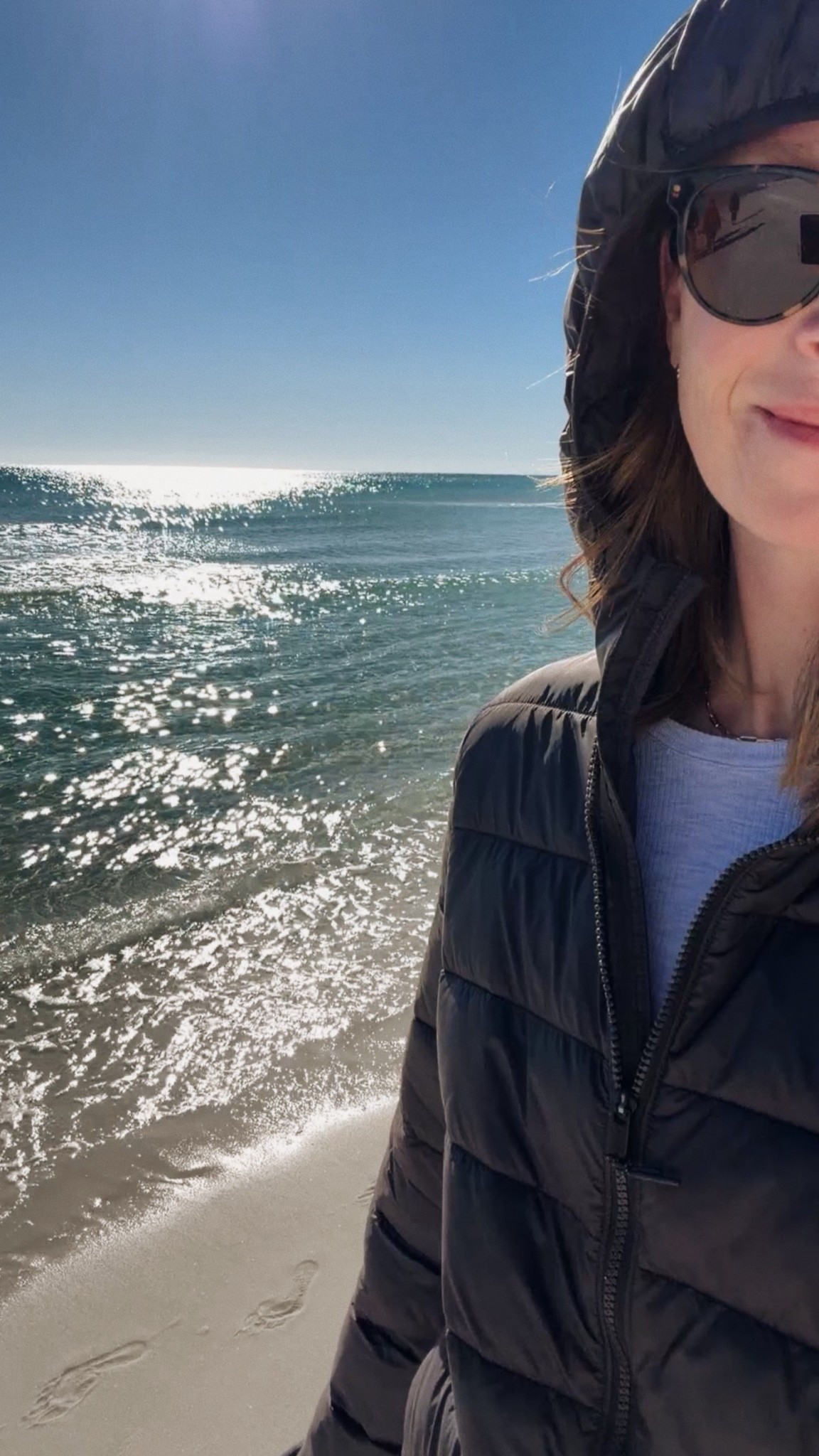 Perfect lightweight puffer for a chilly beach walk. 

#LTKSaleAlert