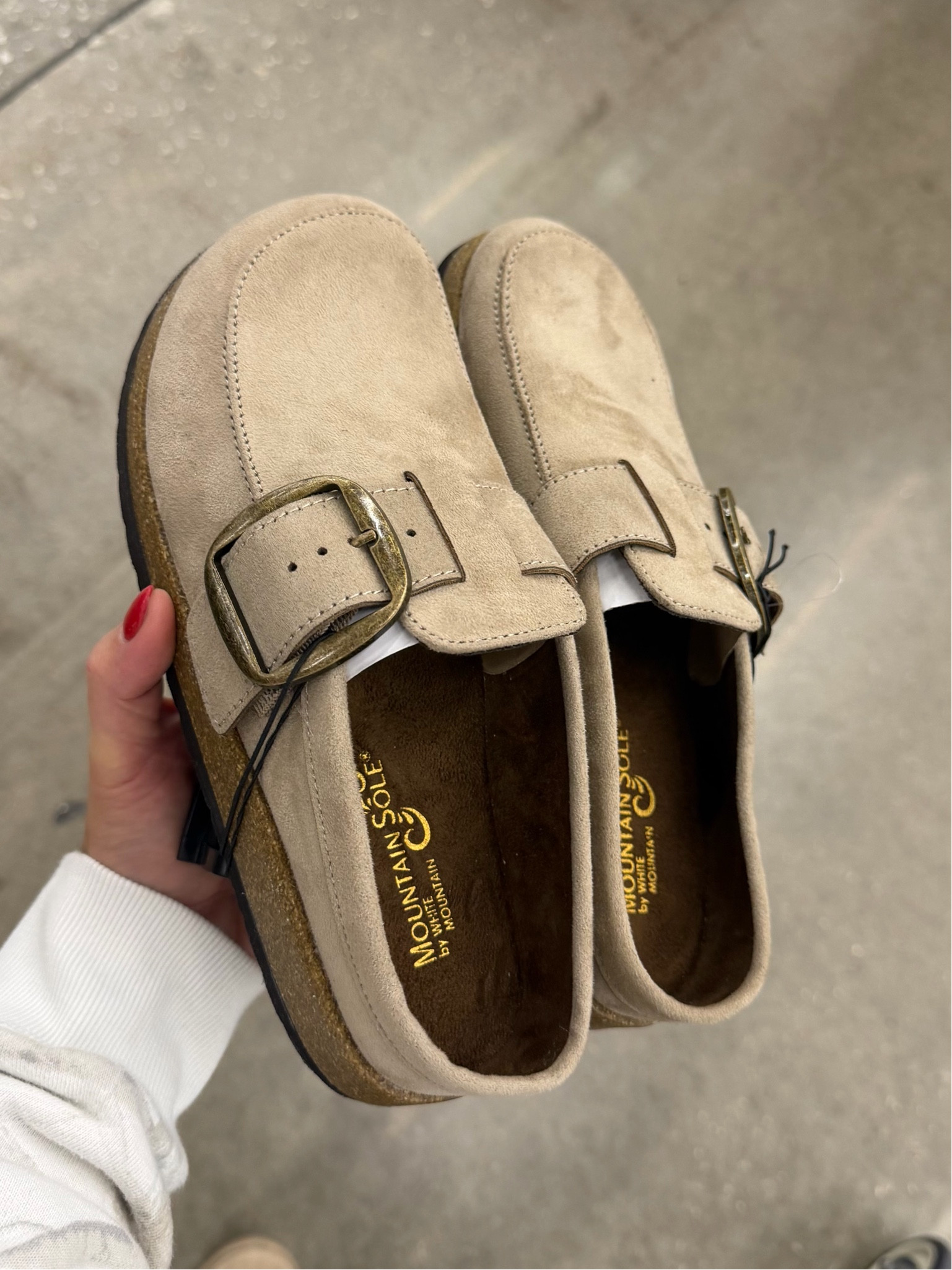 okay walmart!!!  I am in love with these! it’s giving birk napes but walmart budget 😍😍

#LTKootd #LTKmomlife