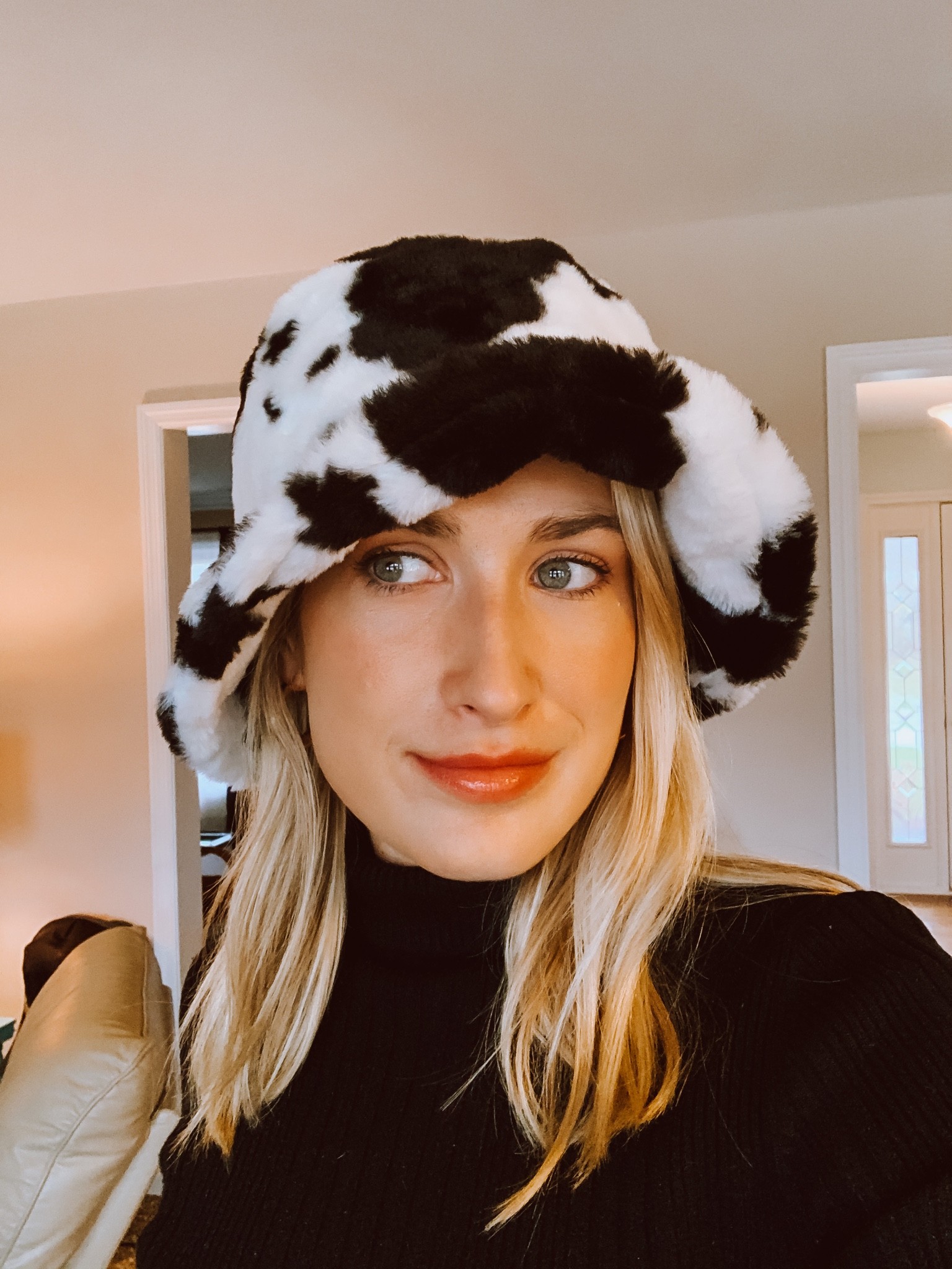 Obsessed with the fuzzy bucket hat trend 🖤

#LTKSeasonal #LTKunder50 #LTKsalealert