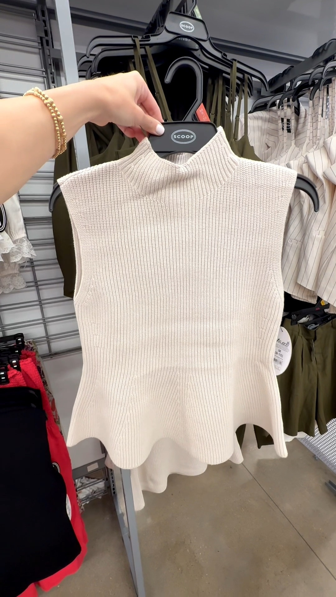 @Walmart show stoppers!! Here are some of my favorite items I found at Walmart this week! 

#WalmartFashion #TheSouthernSource

#LTKdayinmylife #LTKSeasonal #LTKvlog