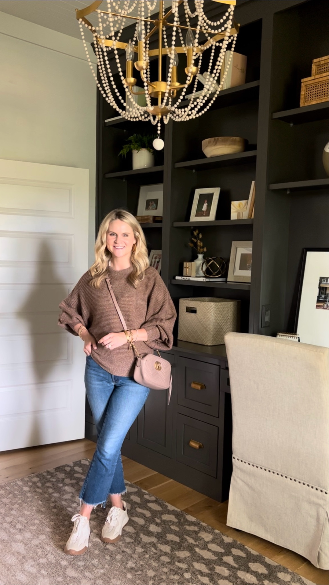 A neutral knit sweater is always a good idea.



#LTKStyleTip #LTKSeasonal