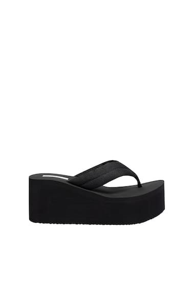 STRAPPY PLATFORM SANDALS | PULL and BEAR UK