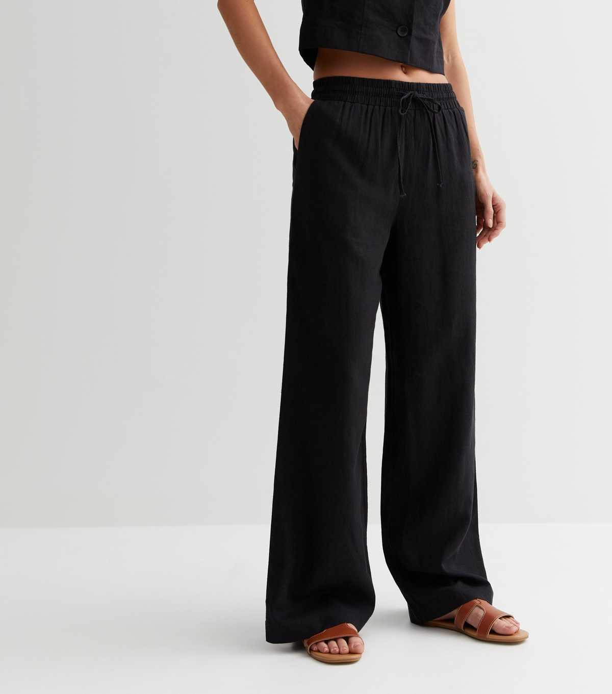 Black Linen Blend Wide Leg Trousers
						
						Add to Saved Items
						Remove from Saved Items | New Look (UK)