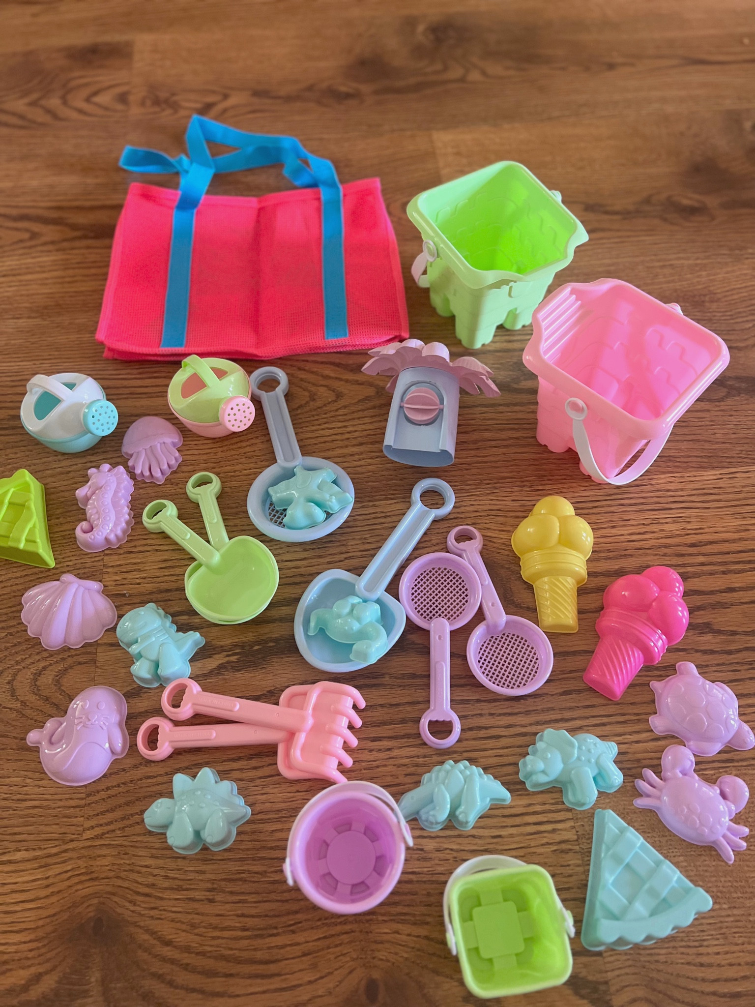 Amazon Find! beach toy kit with mesh bag. Clip coupon for 15% off and sand day delivery! 

#LTKfamily #LTKswim #LTKtravel