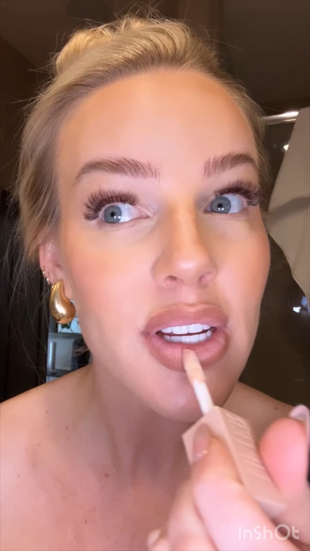 Quick lip tutorial 

#LTKbeauty #LTKstyletip #LTKfindsunder50