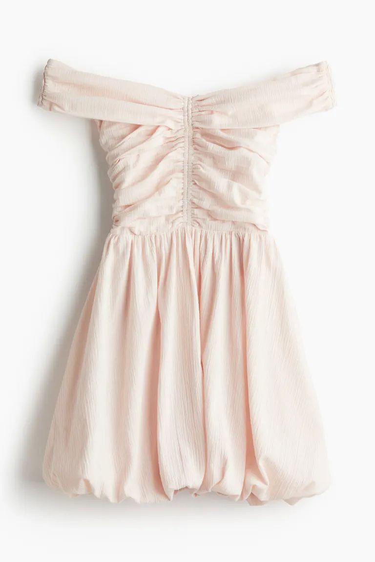 Crinkled Off-the-shoulder Dress - Short sleeve - Short - Pale pink - Ladies | H&M US | H&M (US + CA)
