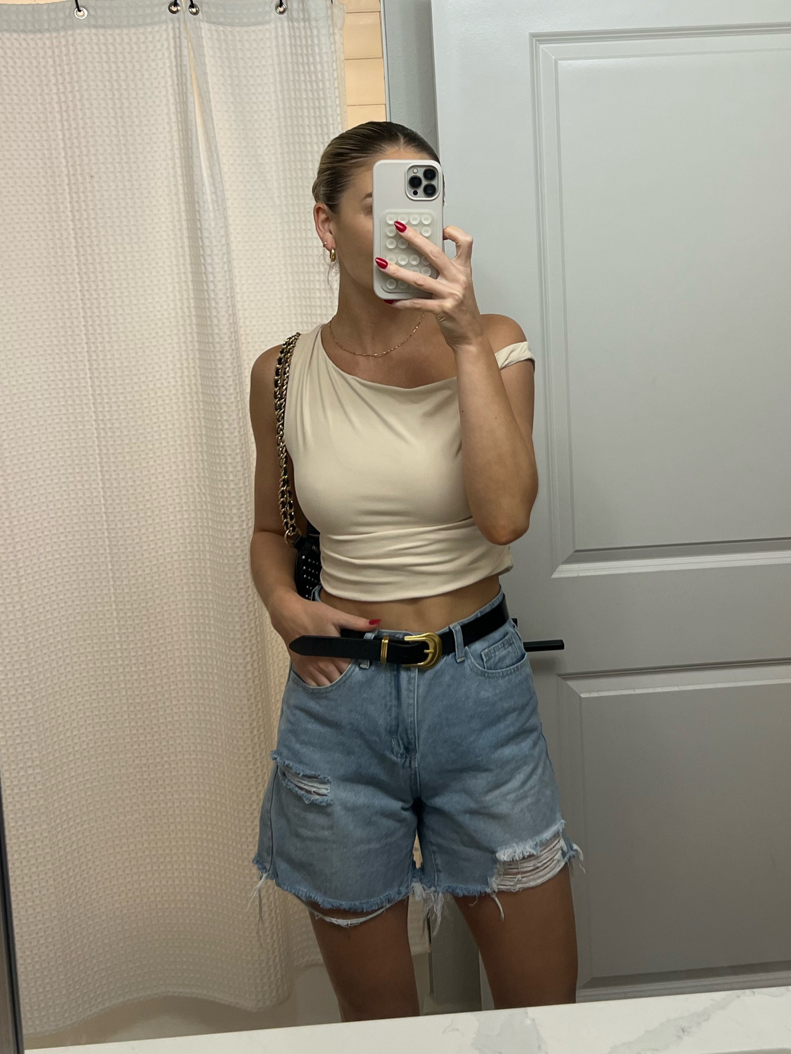 summer fits have arrived!