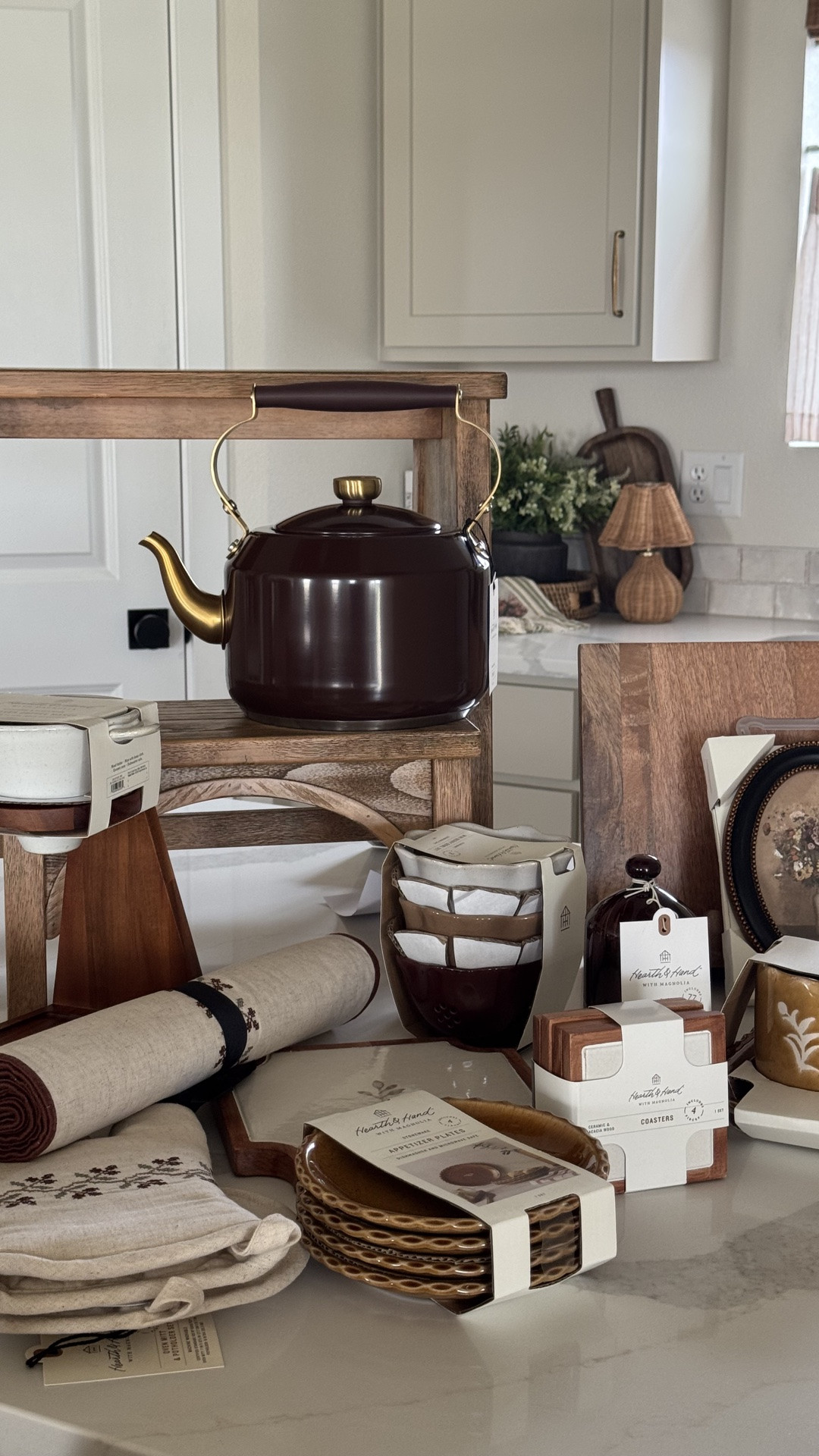 I'm so serious, this Hearth and Hand collection at @target is SO GOOD.

Also... the viral step stool is FINALLY back in stock, so if you've been waiting, now's your chance!

#magnolia #hearthandhand #targetfinds #falldecor #cozyhome

#LTKSeasonal #LTKHome #LTKSaleAlert