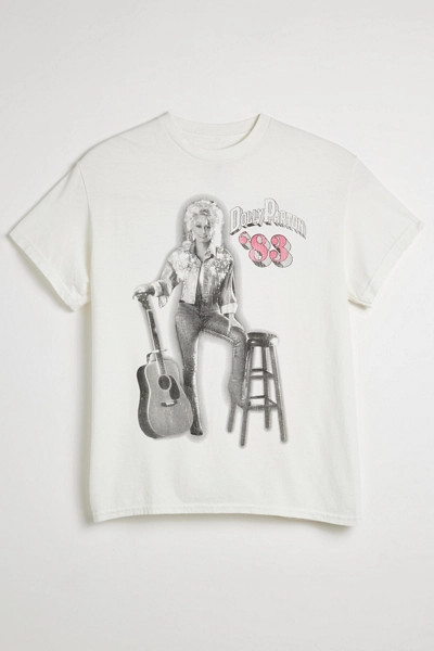 Dolly Parton ’83 Tour Graphic Tee | Urban Outfitters (US and RoW)