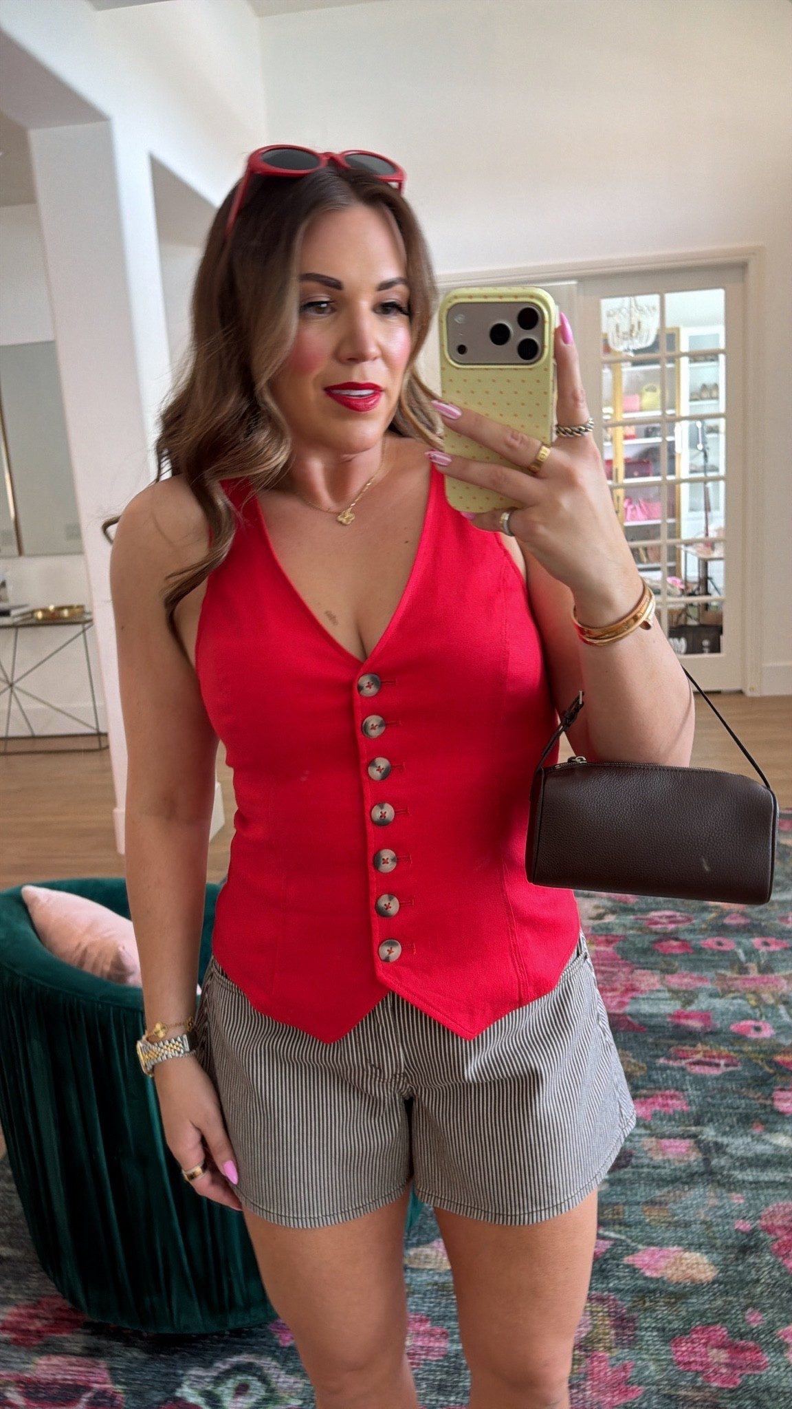curvy midsize summer outfit! wearing size medium in red linen vest and size 30 in brown striped denim shorts! ❤️

#LTKSeasonal #LTKMidsize