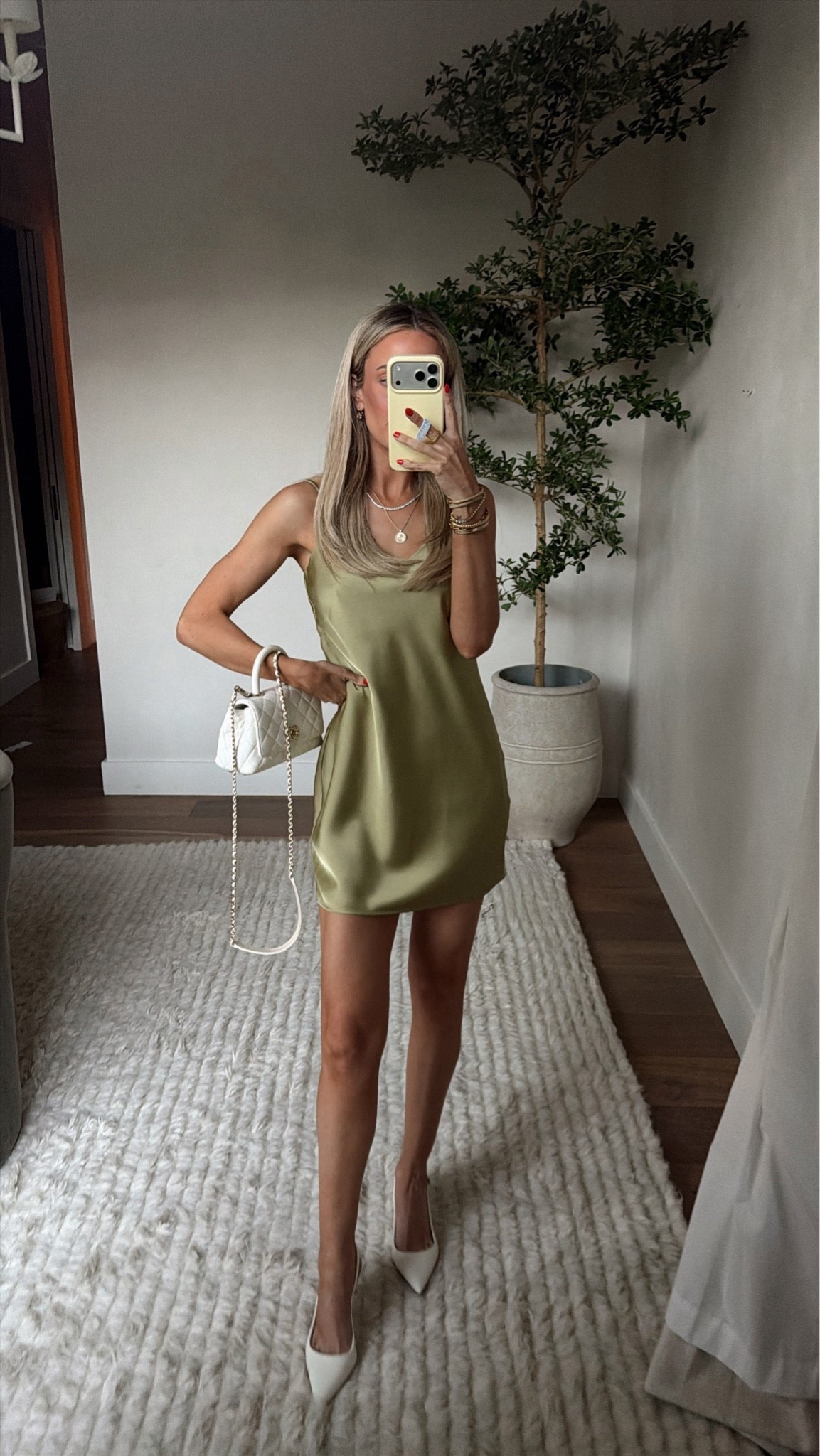 Wearing a 0 in the dress!
Shoes are old Vici, linked similar!