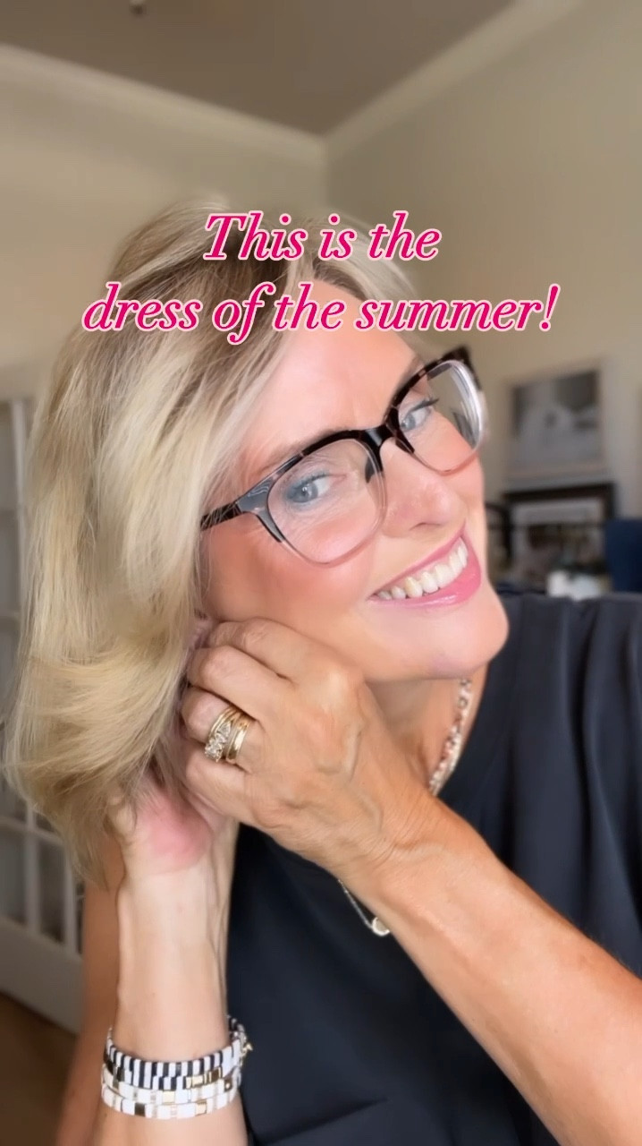 The comfiest dress that feels like butter! And it has pockets. I promise it is the perfect summer dress! Super versatile too!

#LTKSummerSales #LTKMidsize #LTKSeasonal