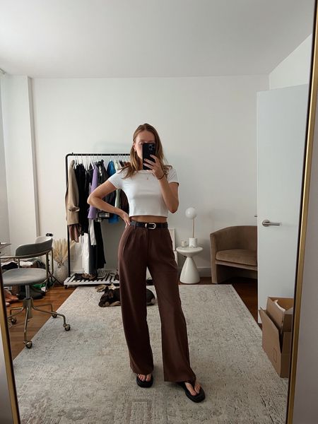 My favorite brown Abercrombie pants are currently 30% off! These are the best fit and didn’t need taking up (I’m 5’8 for reference) 

#LTKCyberweek 

#LTKsalealert