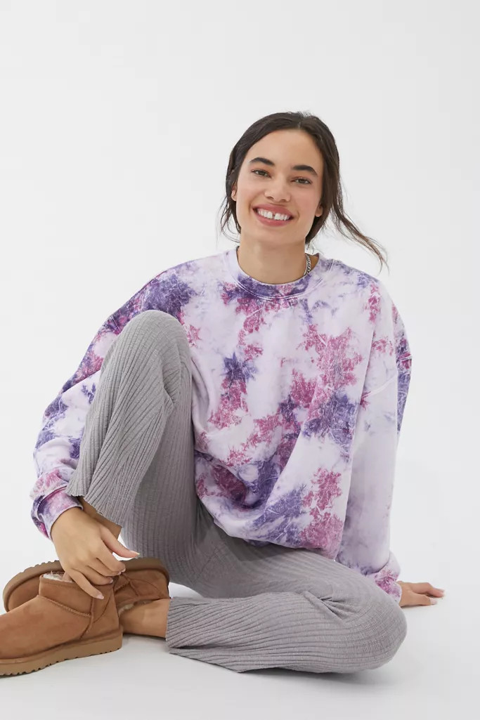 Urban Renewal Recycled Tie-Dye Crew Neck Sweatshirt | Urban Outfitters (US and RoW)