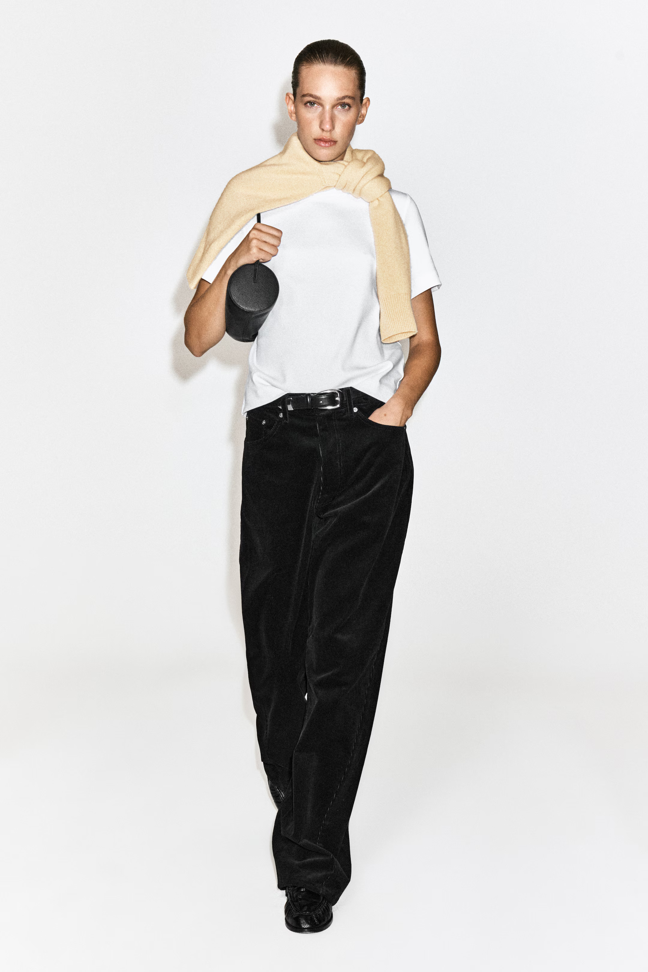 CLEAN CUT T-SHIRT | H&M (UK, MY, IN, SG, PH, TW, HK)
