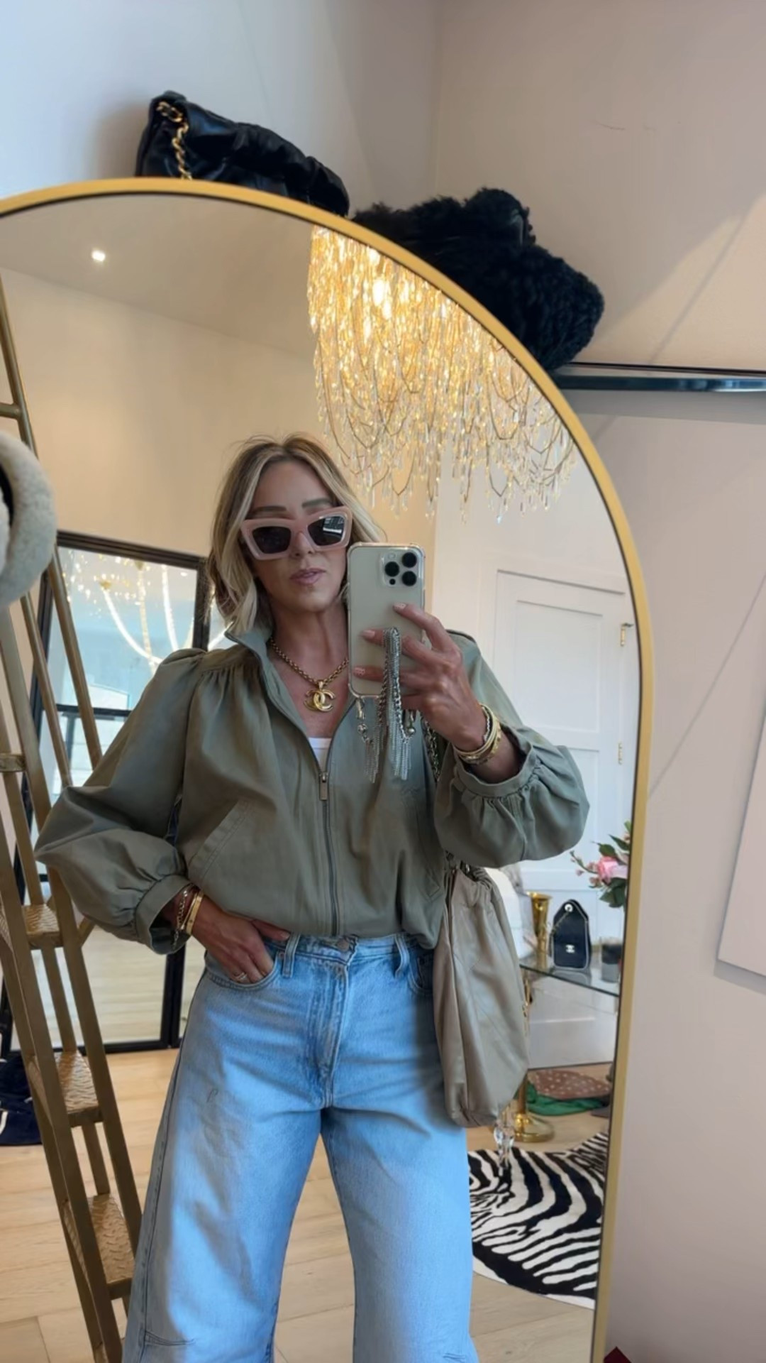 This target look giving Zara 🔥🔥🔥 medium in jacket and 6 in denim 