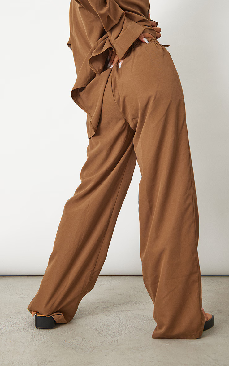 Chocolate Woven Oversized Wide Leg Pants | PrettyLittleThing US