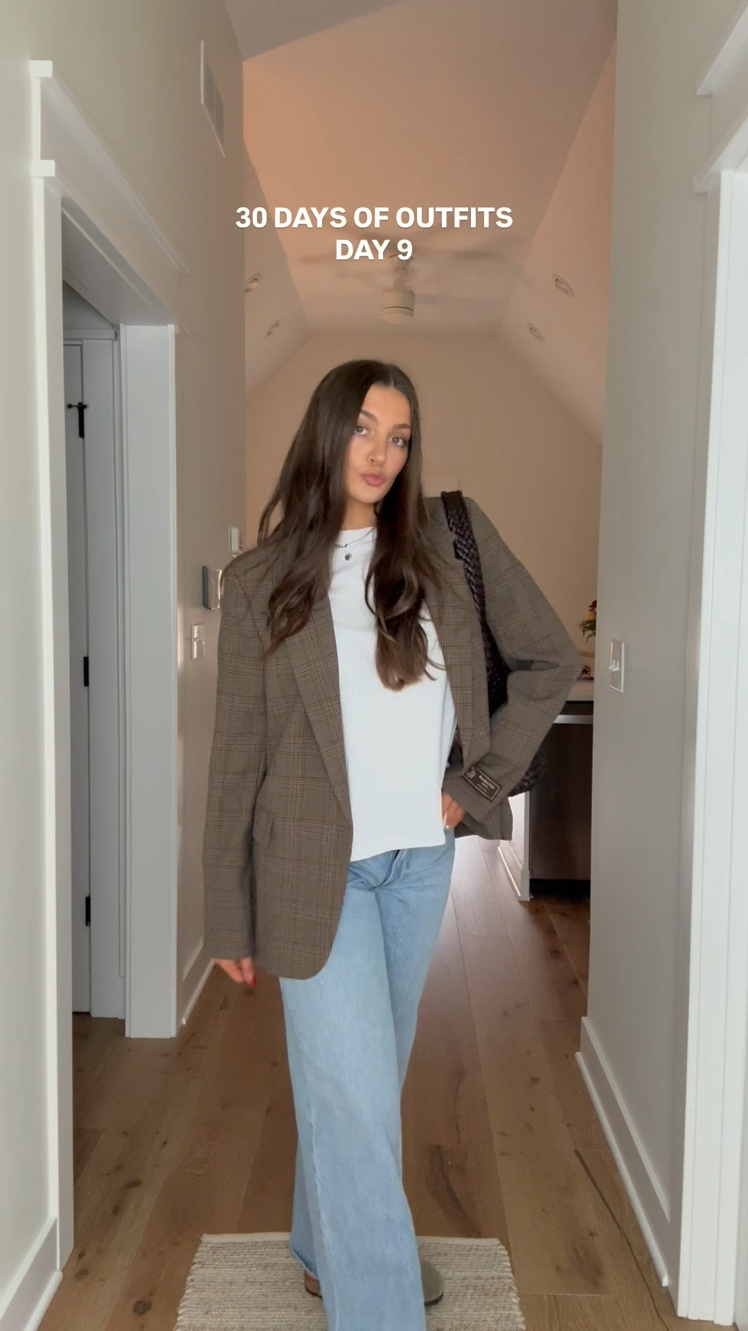 This look is one of my go to outfits for fall and it’s perfect layering for chilly mornings and warm afternoons  

#LTKTravel #LTKStyleTip #LTKSeasonal