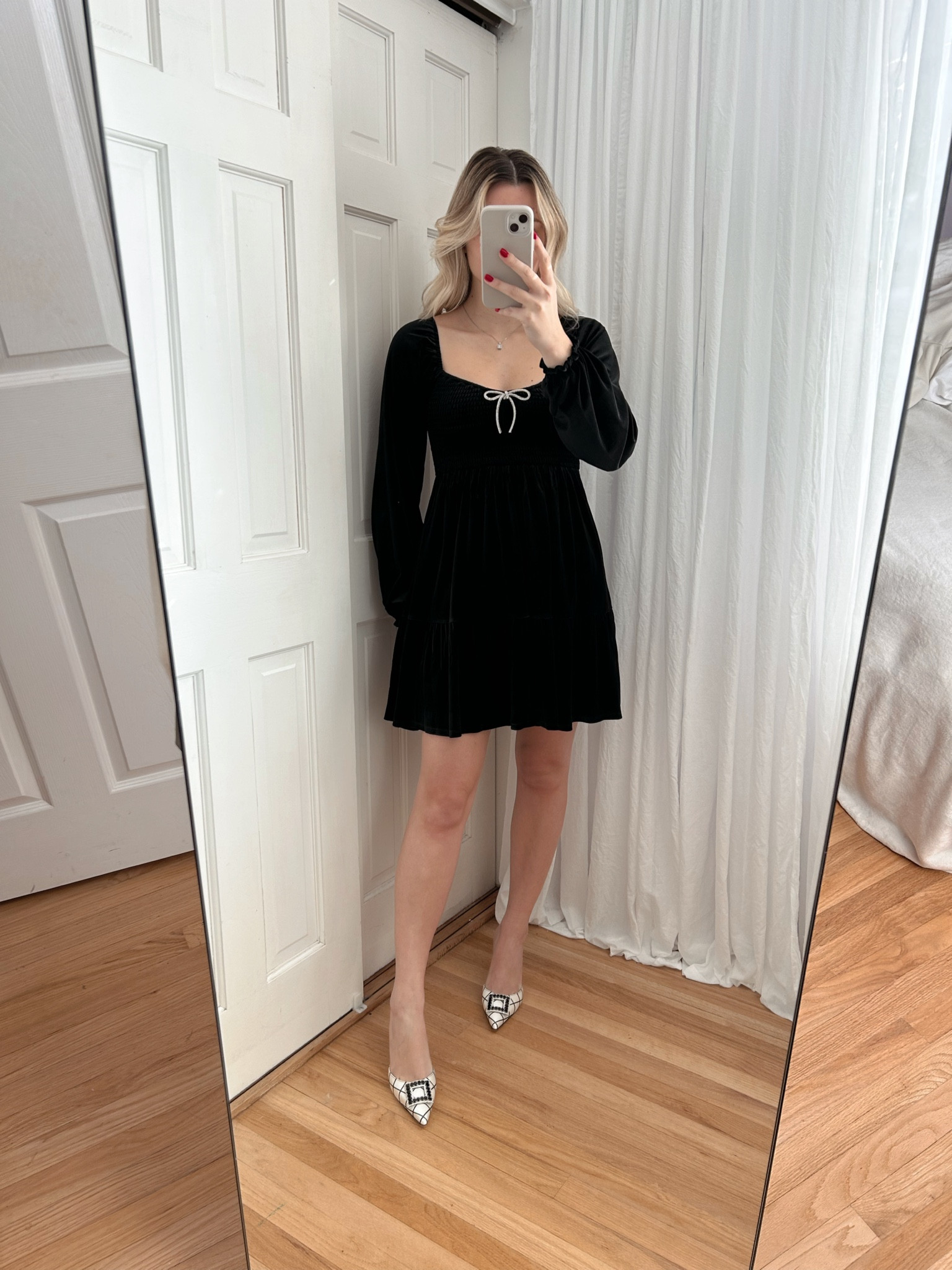 Wearing a size XS 🖤 LBD, Christmas dress, black velvet dress, Christmas party dress, 

#LTKHoliday #LTKparties #LTKsalealert