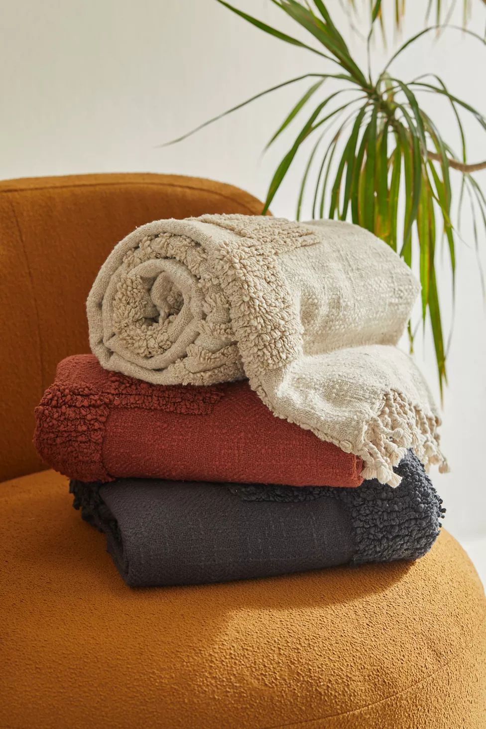 Teign Throw Blanket | Urban Outfitters (US and RoW)
