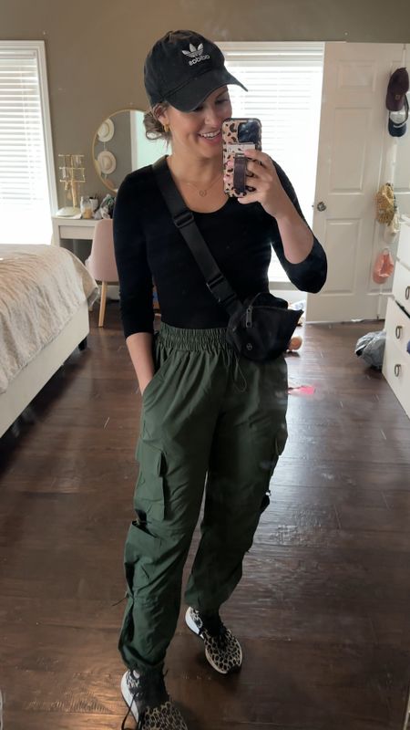  First Try a trend Tuesday ( on a Friday 😉)!! Casual spring outfit! First trend yall wanted to see me try was the cargo pants / parachute pant trend!!! What do you think?! I think I actually like this trend and will be keeping these pants! Love the “sports mom” vibe it gives & these will be perfect for
Spring and summer casual outfits! 

#LTKsalealert #LTKSpringSale #LTKfindsunder50