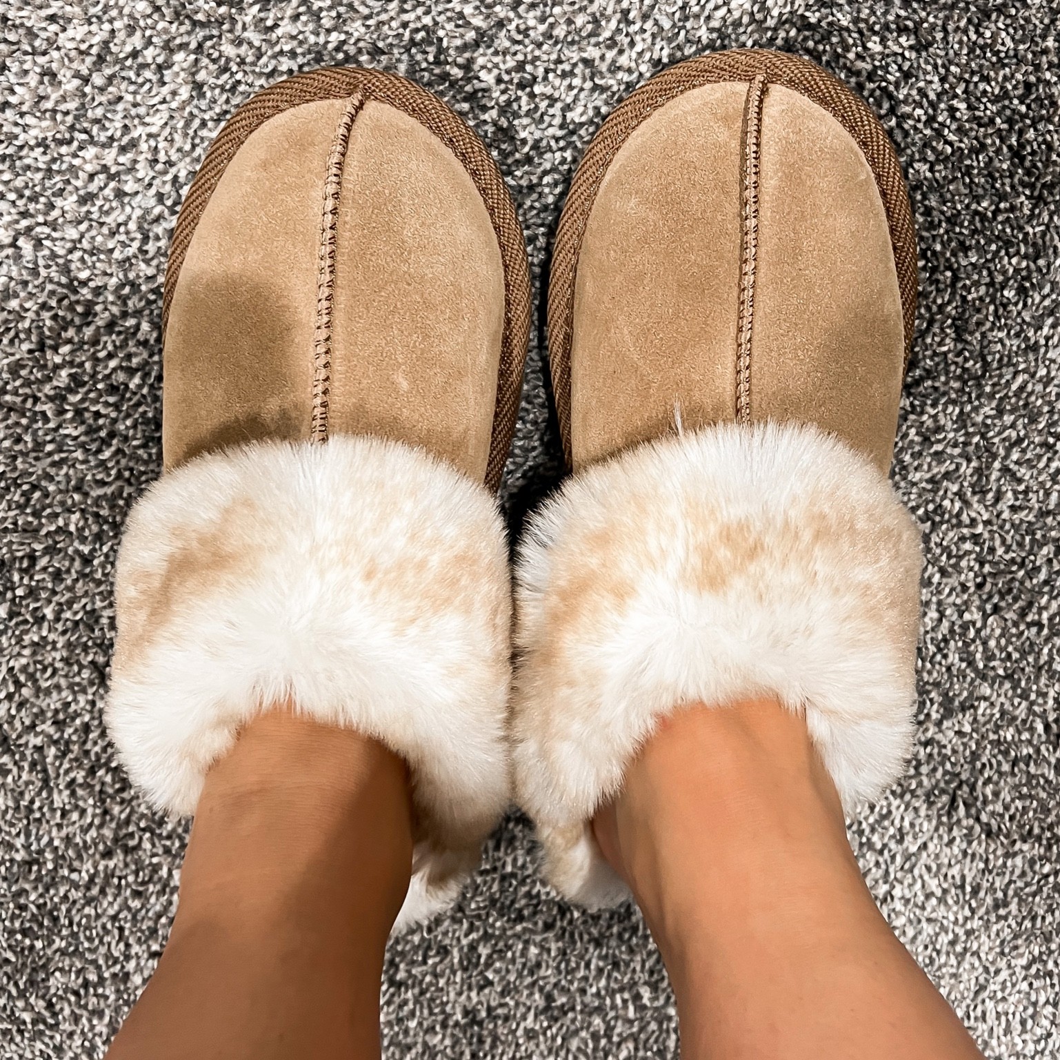 I’ve had quite a few slippers similar to these and these definitely win in my book! Target always kills it #liketkit

#LTKunder50 #LTKSeasonal #LTKshoecrush