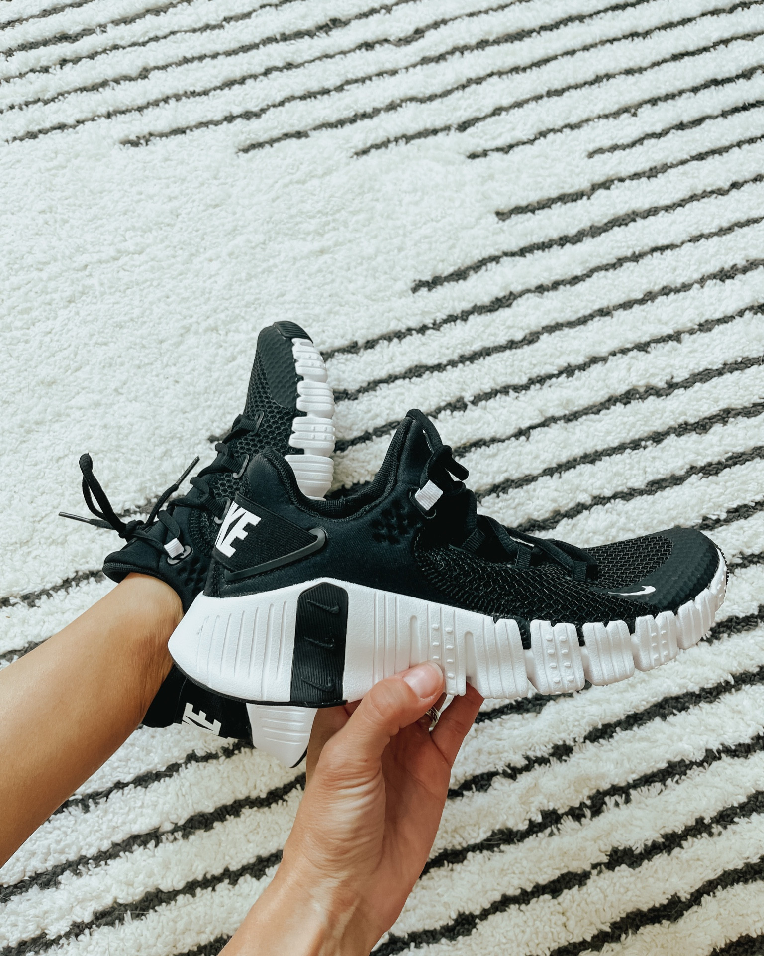 Nike sneakers
Athletic trainers
Nike trainers


#LTKstyletip #LTKshoecrush