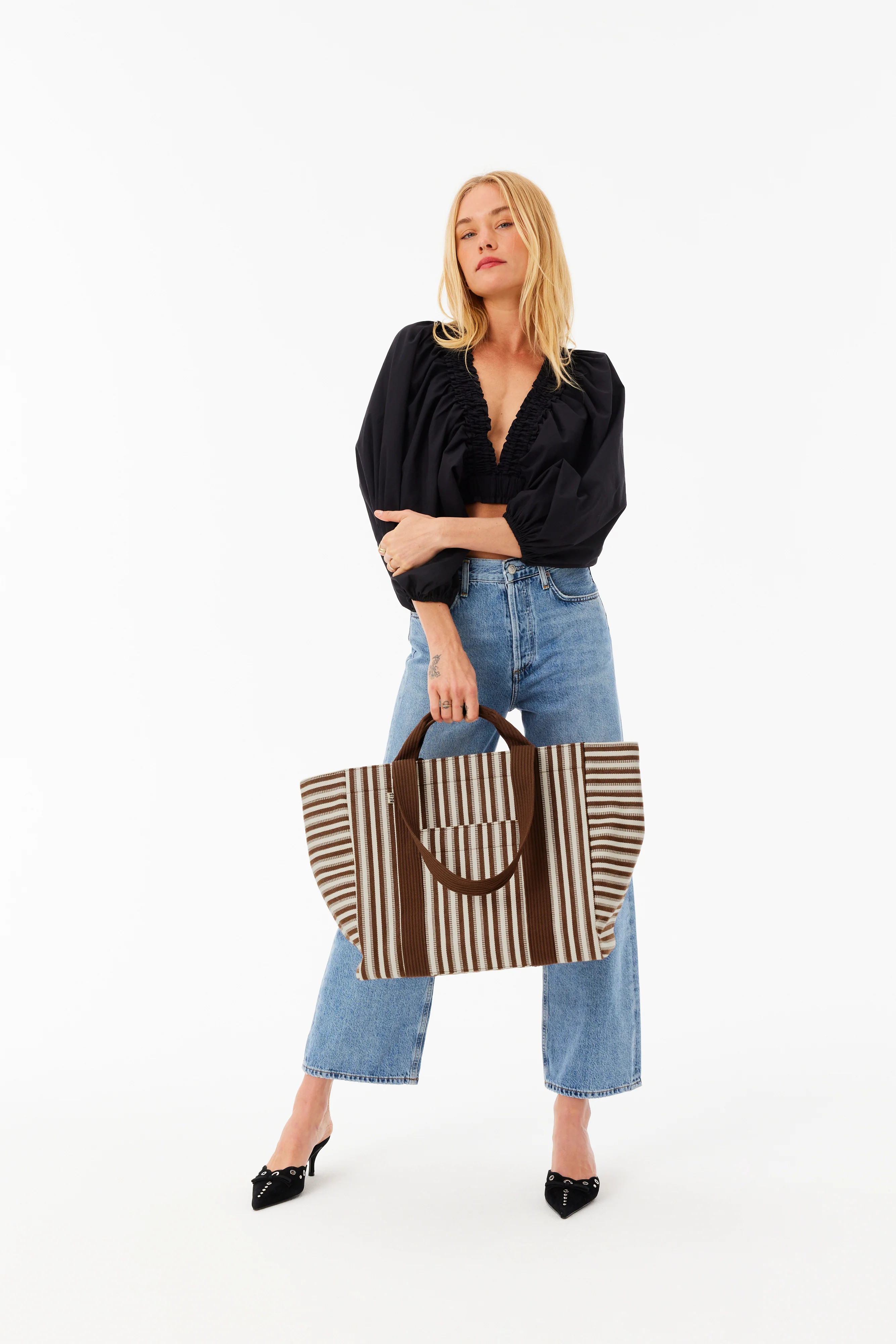 BÉIS 'The Vacation Tote' in Maple Stripe - Vacation Tote & Summer Tote Bag in Maple Striped | BÉIS Travel