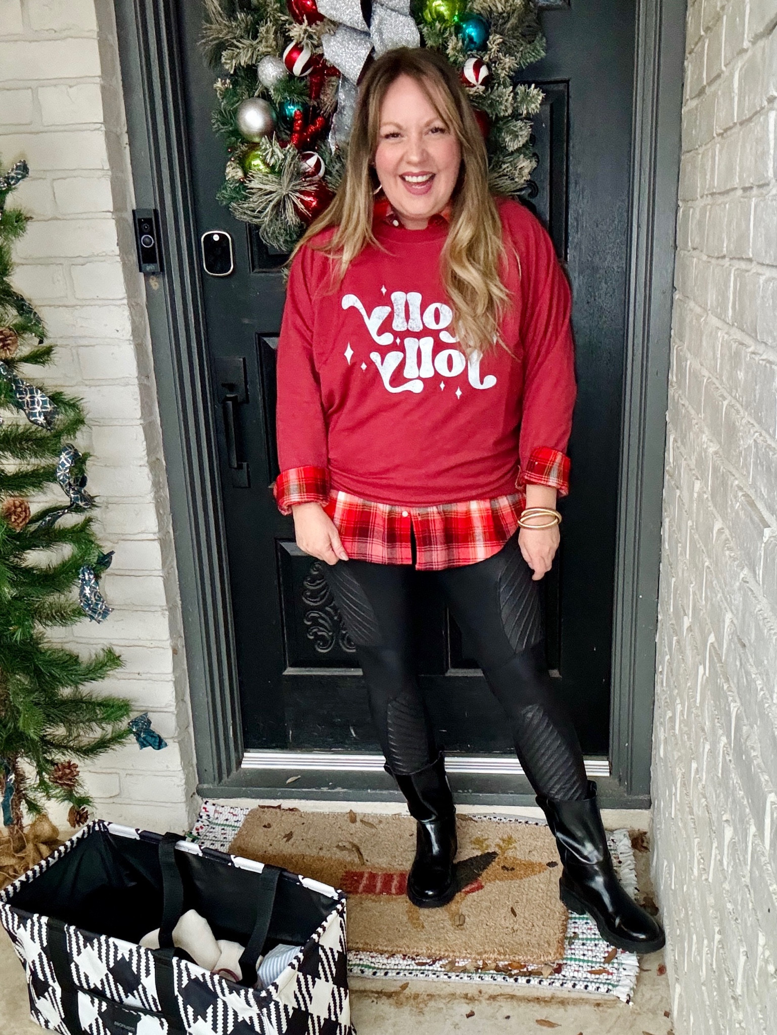 Large flannel & crewneck; large petite leggings 

#LTKmidsize #LTKfindsunder50 #LTKHoliday