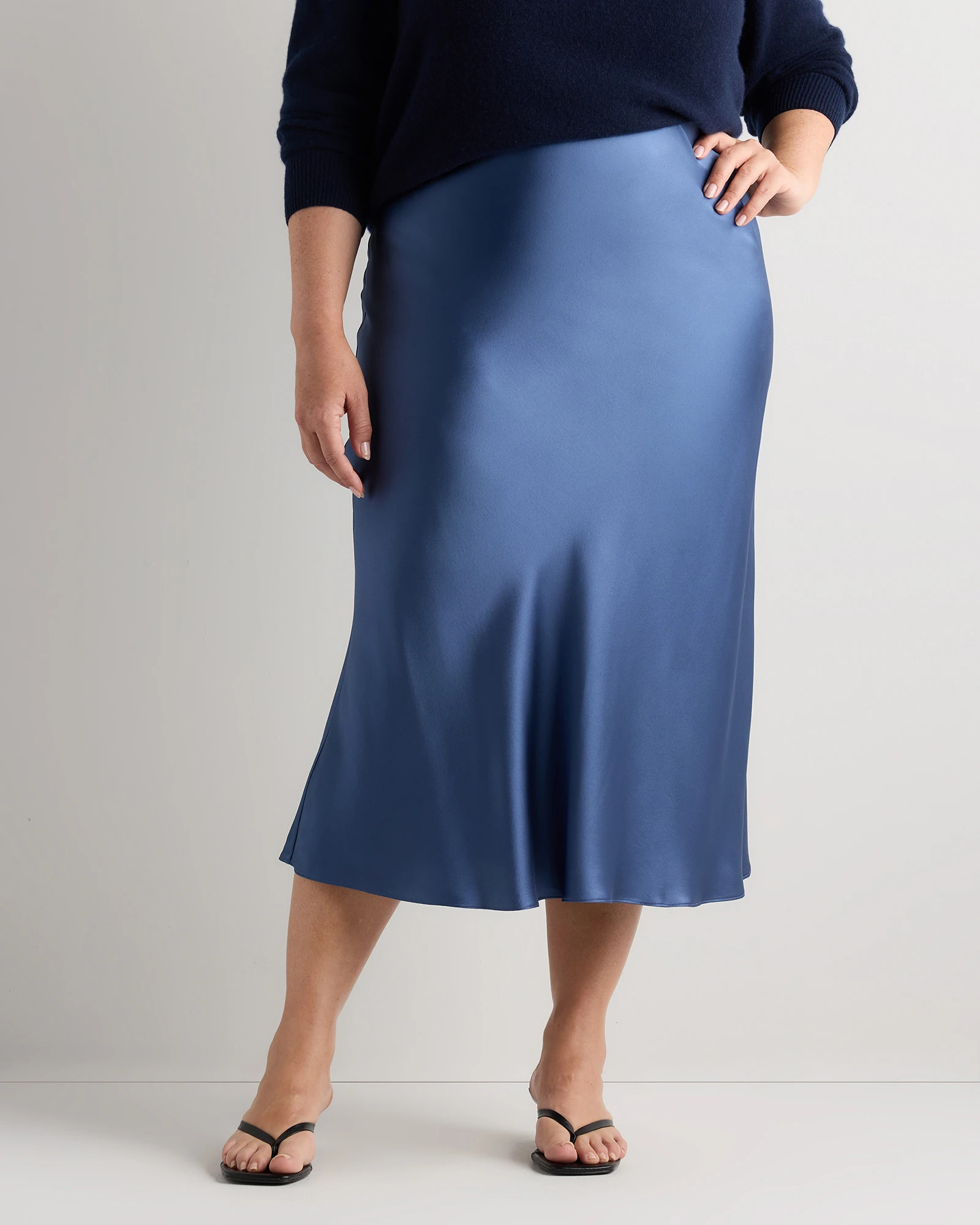 Quince | Women's Skirt in Champagne, Size 3X, Silk | Quince
