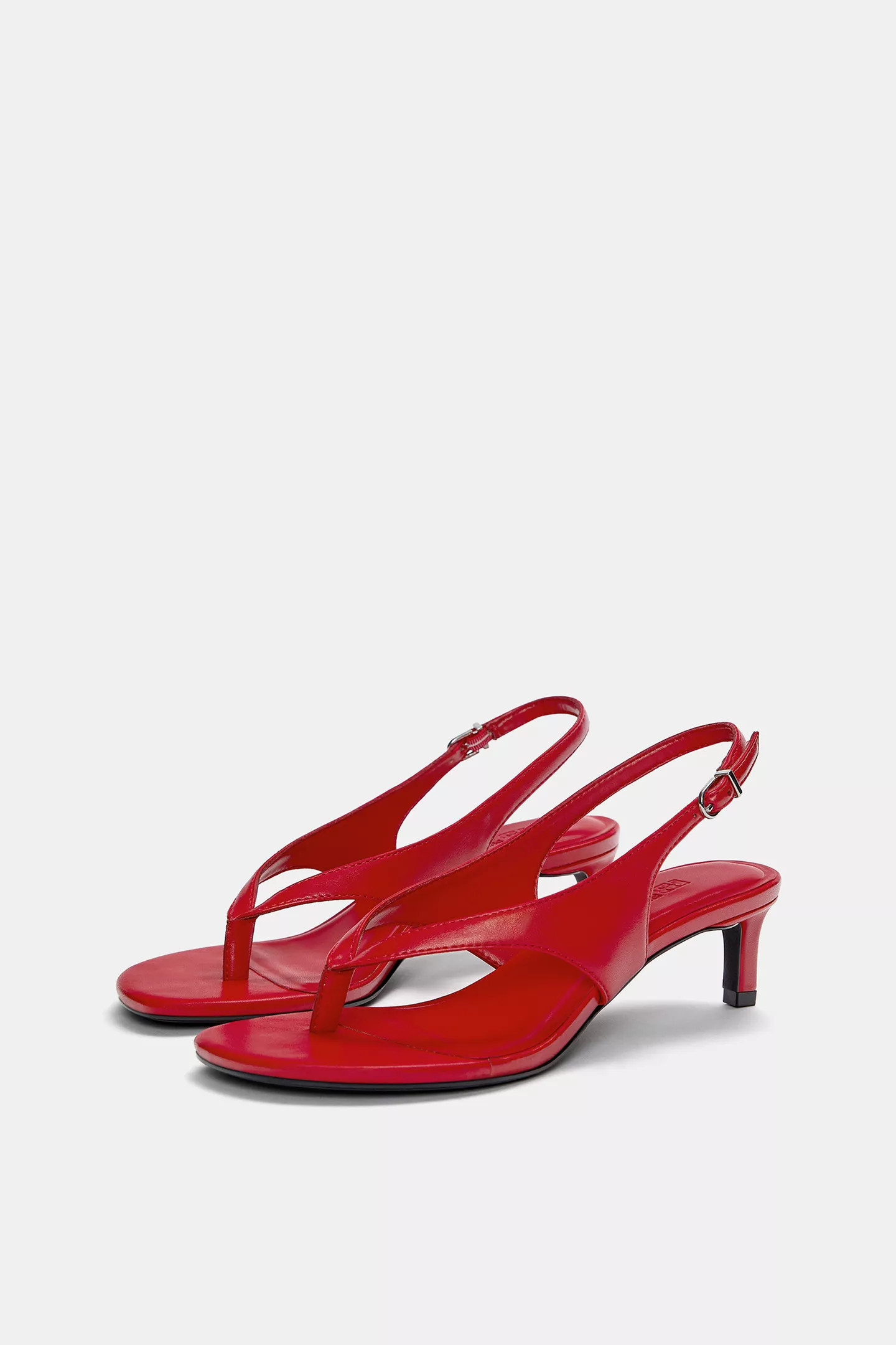 Heeled sandals | PULL and BEAR UK