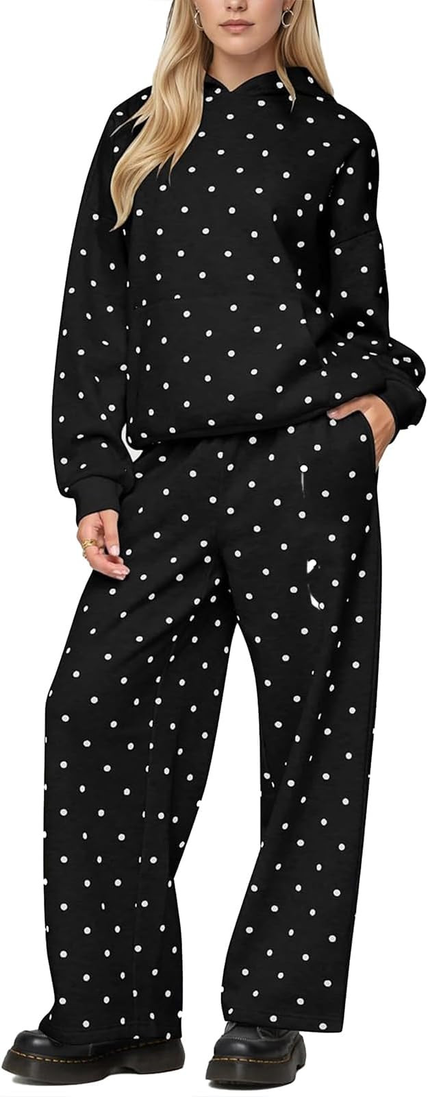 Polka Dot Sweatsuits for Women Two Piece Tracksuit Oversized Hoodie Sweatshirt Sweatpants Sweat S... | Amazon (US)