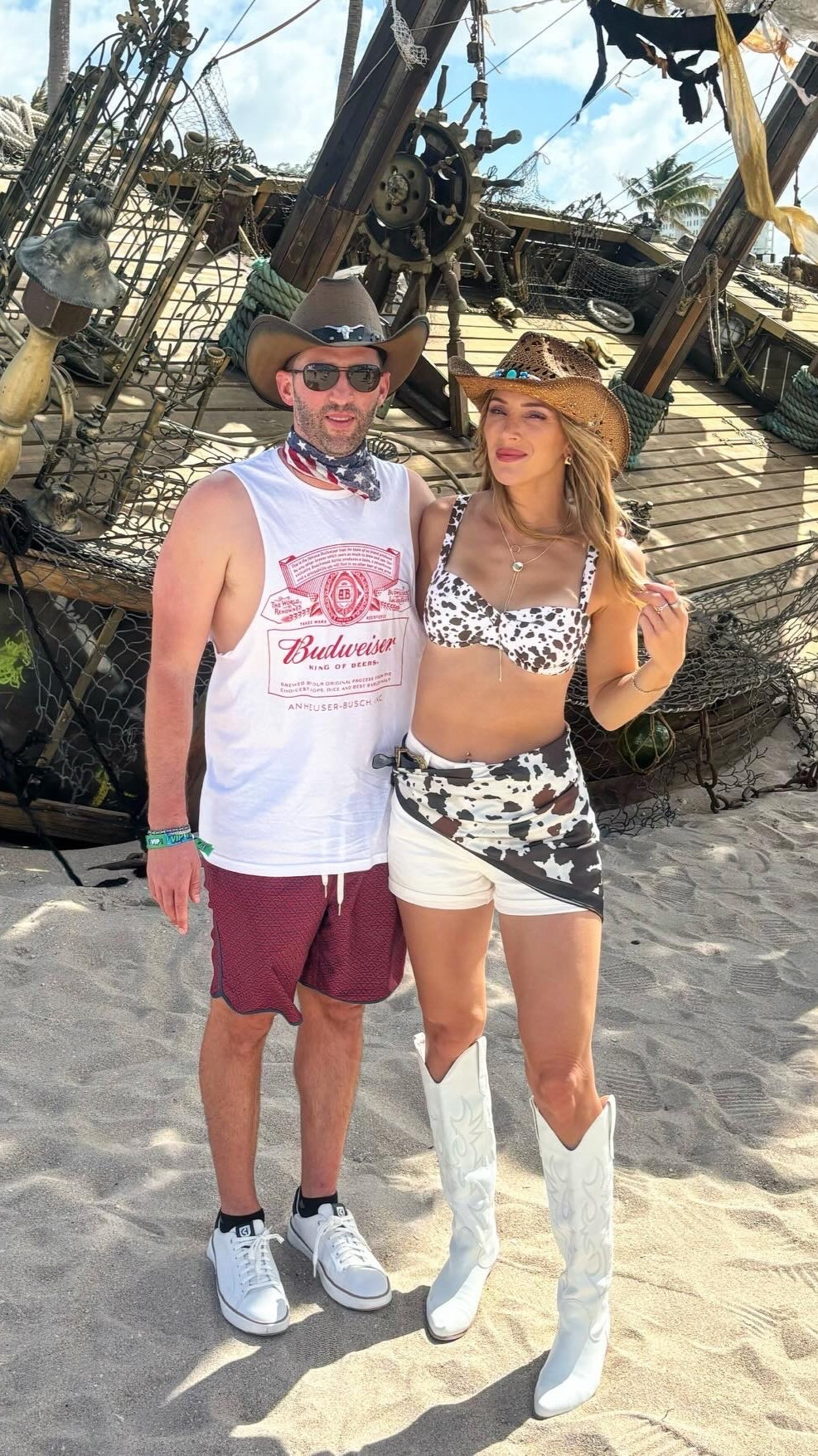 Country festival outfit that received ALL the  attention. And..it’s all SUPER cheap! Size medium in bathing suit top and small in bottom. Shorts are Zara.  

#LTKFestival #LTKootd #LTKSwim