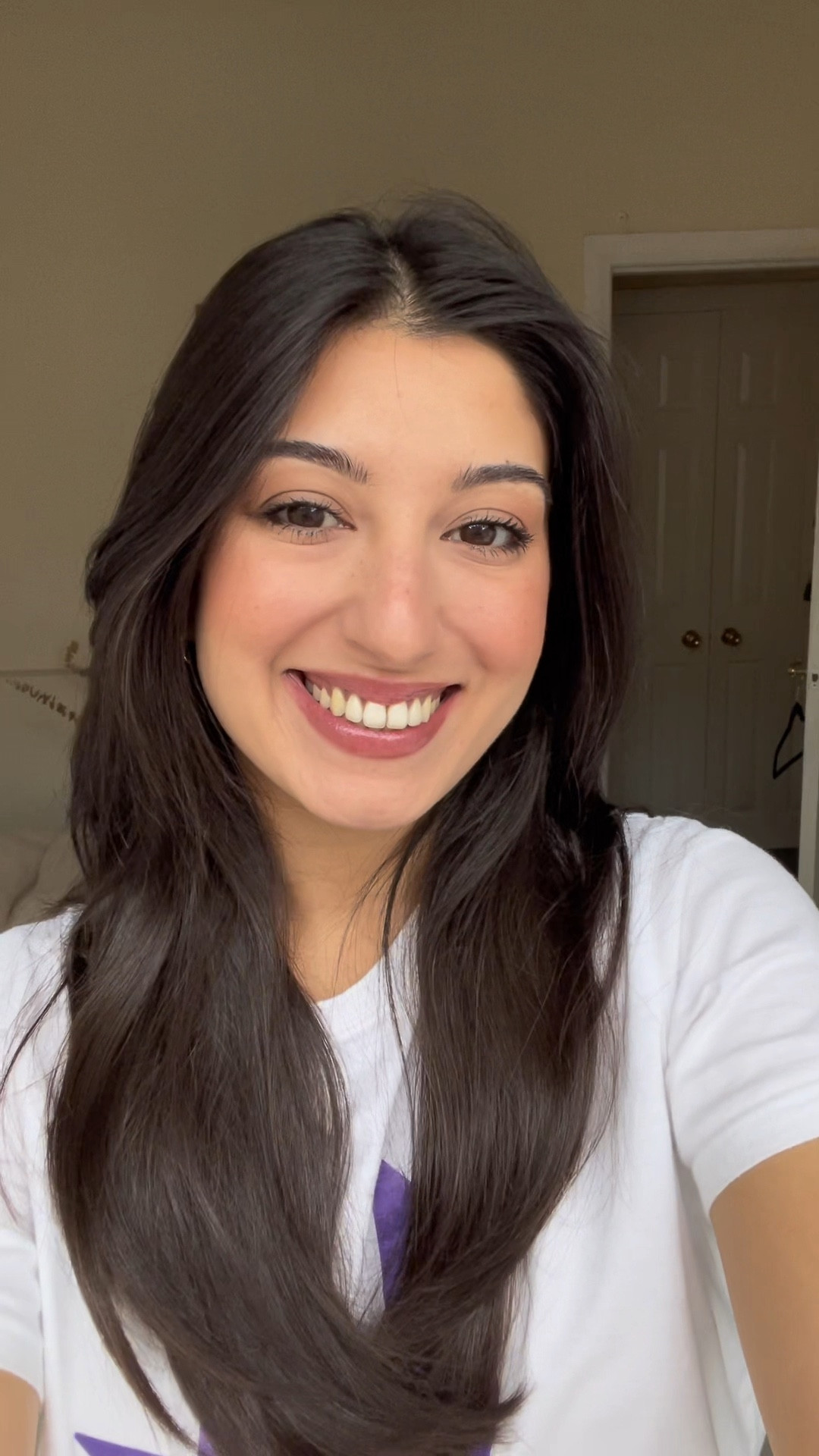 Trying a new Fenty Gloss 

#fentybeauty #fentybeautylipgloss
#fentybeautyglossbomb #fentygloss #fentyglossbomb #lipglossaddict #glossbombheat

#LTKeurope #LTKbeauty #LTKfindsunder50