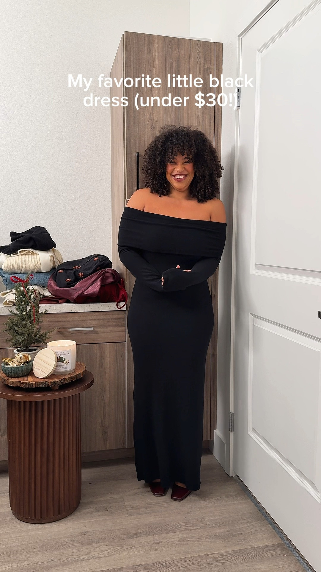 My favorite little black dress! I loveeee how the sleeves fold over and how this dress basically morphes to my body!!!

Black dress
comfy black dress
sweater dress
warm dress 

#LTKFindsUnder50 #LTKHoliday #LTKSeasonal