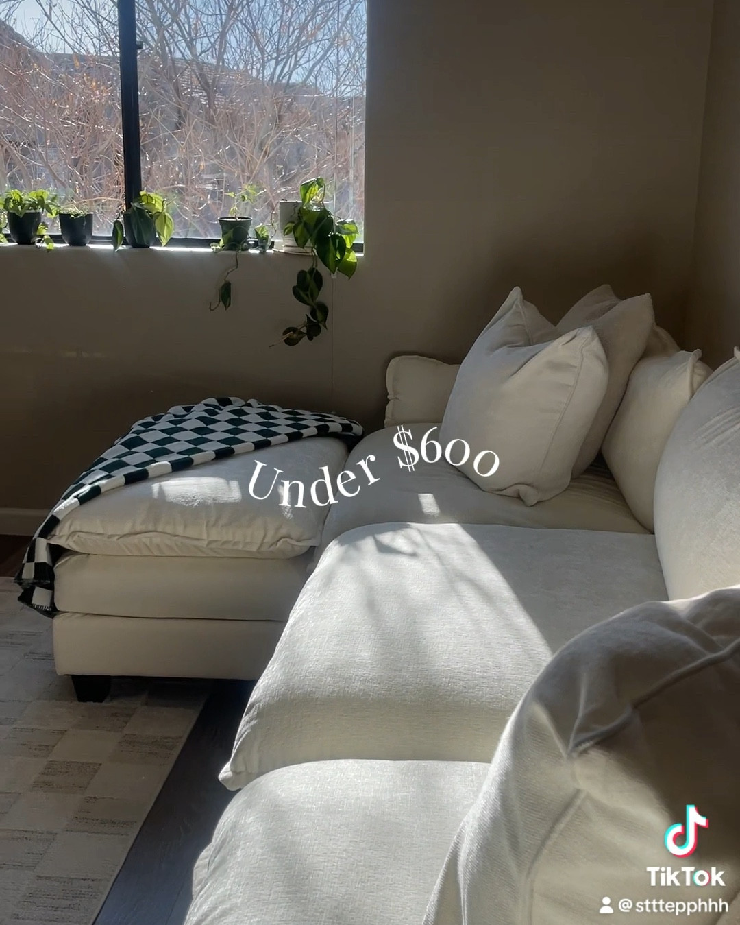 comfy, cozy, & cute ☁️🛋️💫

#LTKHome #LTKU #LTKSaleAlert
